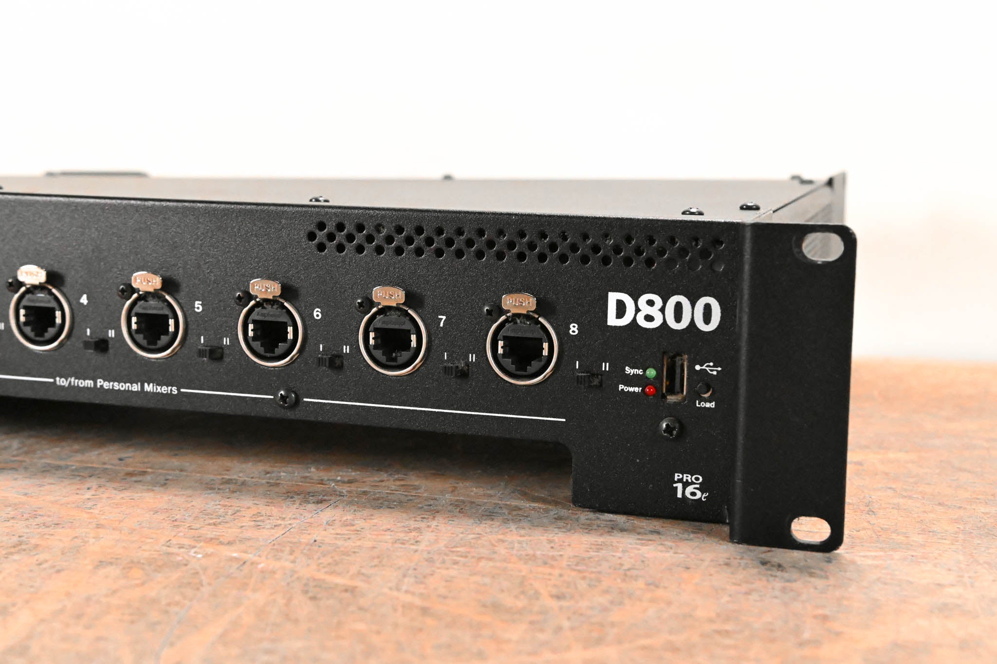 Aviom D800 A-Net Distributor