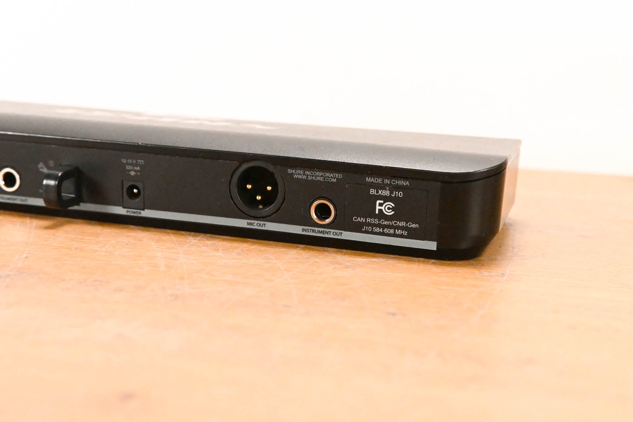 Shure BLX288/PG58 Handheld Wireless System - J10 Band (NO POWER SUPPLY)