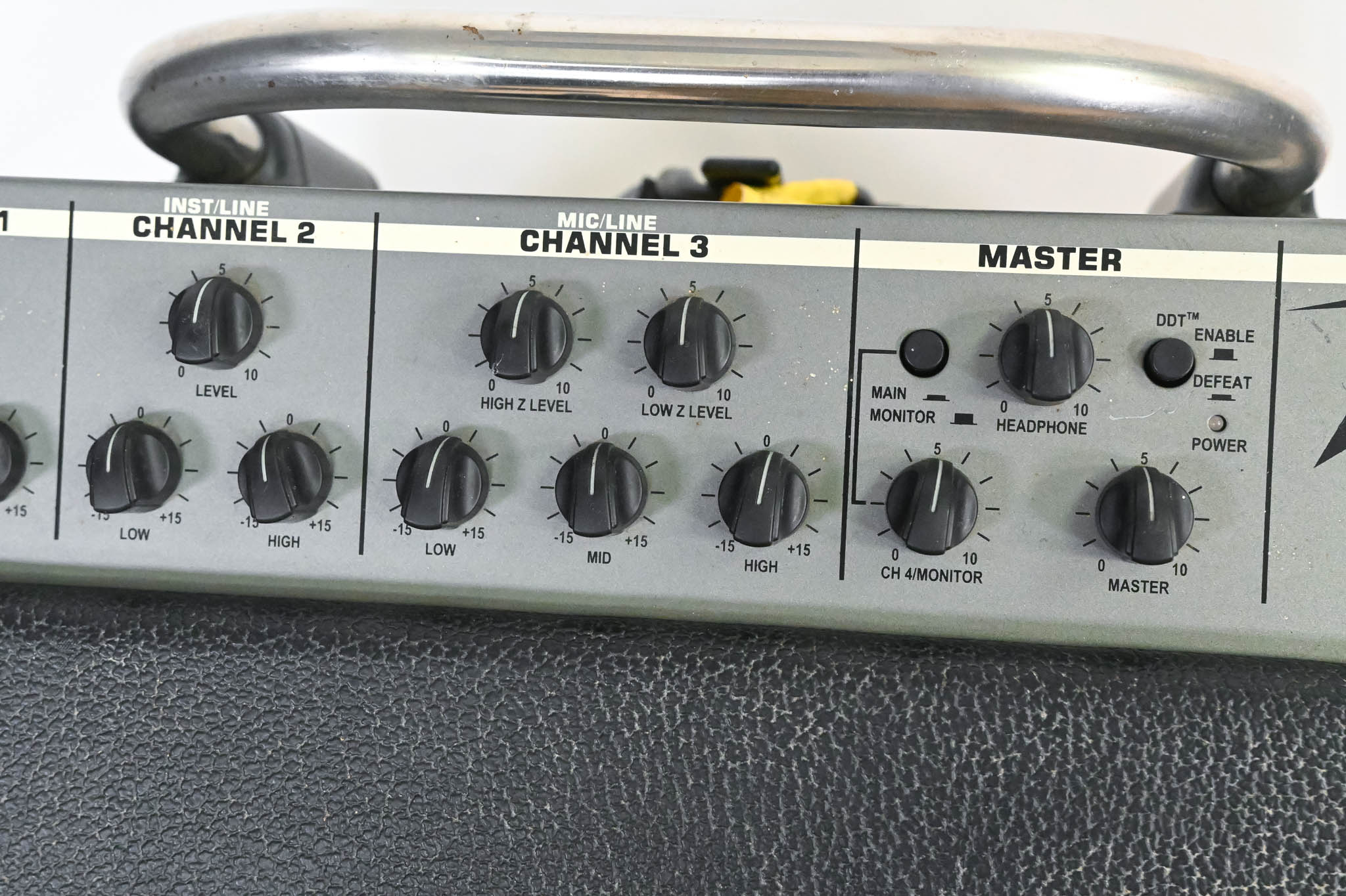 Peavey KB4 75W 1x15" Keyboard Amplifier