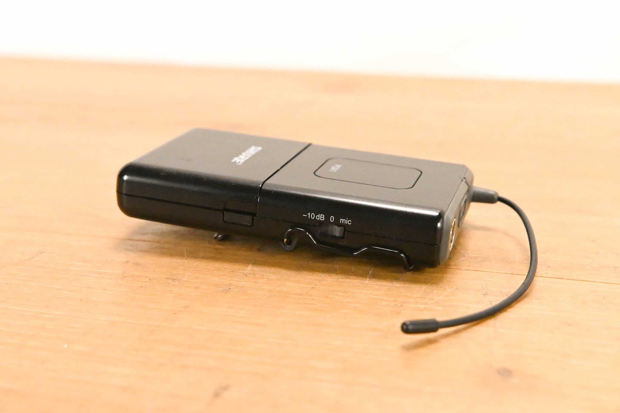 Shure PGX14 Wireless Beltpack System J6 Band - 572-590 MHz (NO PSU)