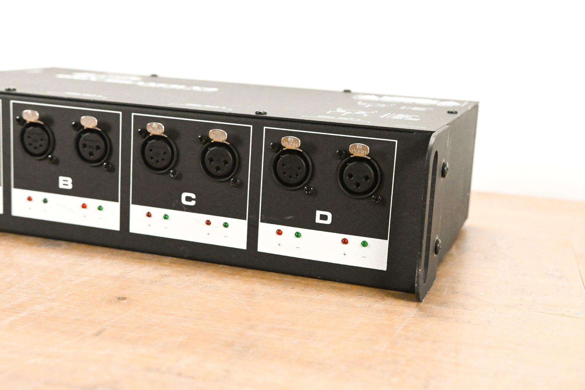 Elation DMX-Branch/4 4-Way 3-pin and 5-pin DMX Distributor