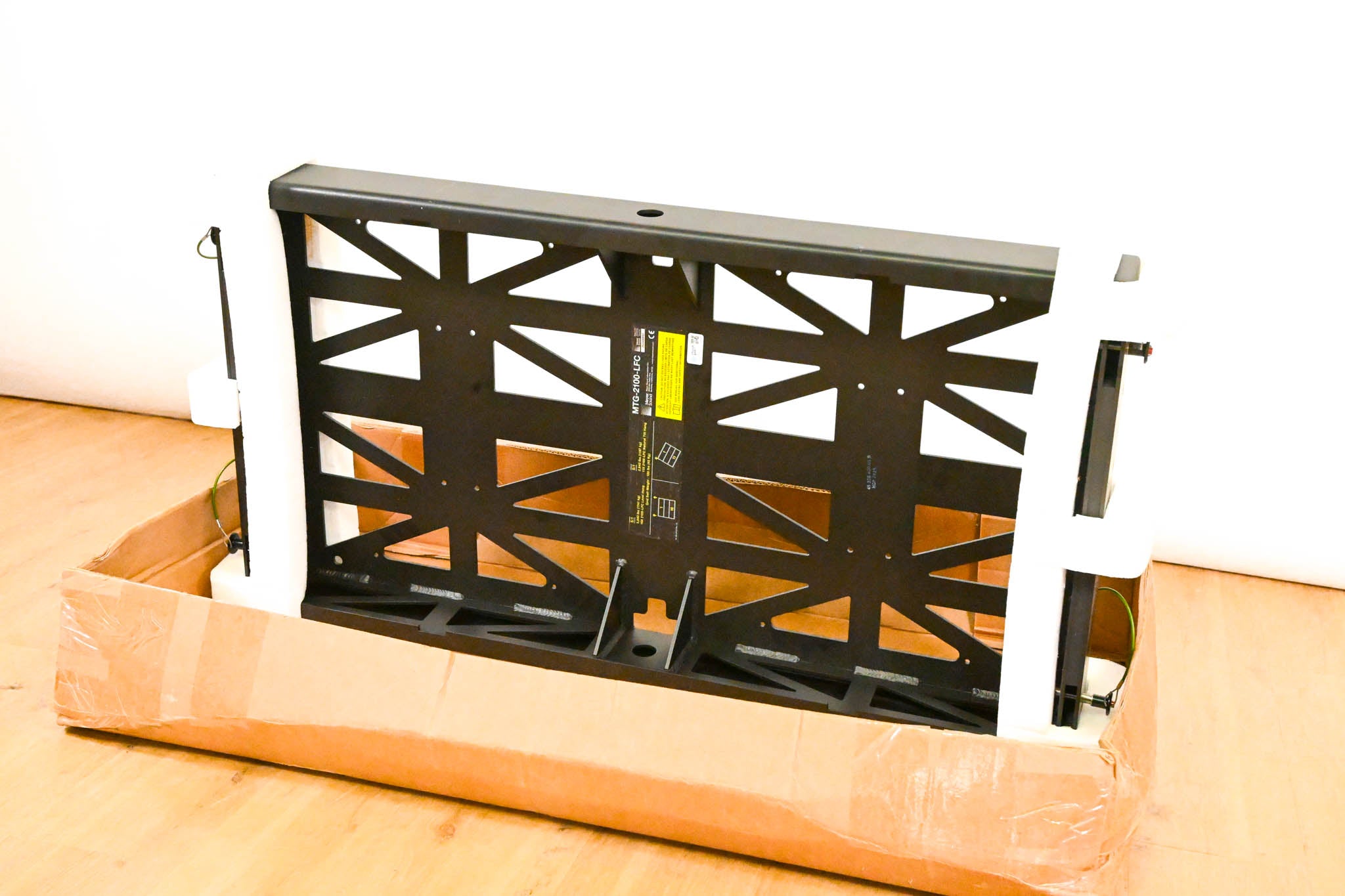 Meyer Sound MTG-2100-LFC Top Grid Flying Frame for 2100-LFC Subwoofer
