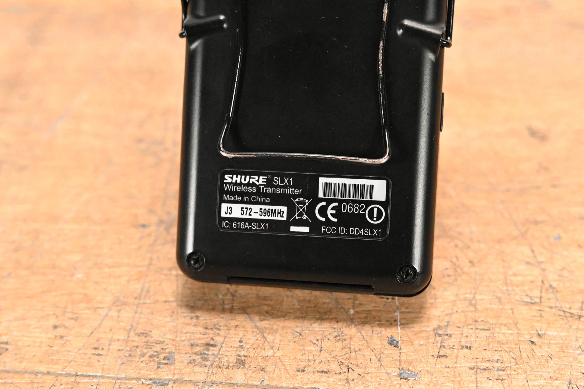 Shure SLX14 Bodypack Wireless System - J3 Band: 572-596 MHz