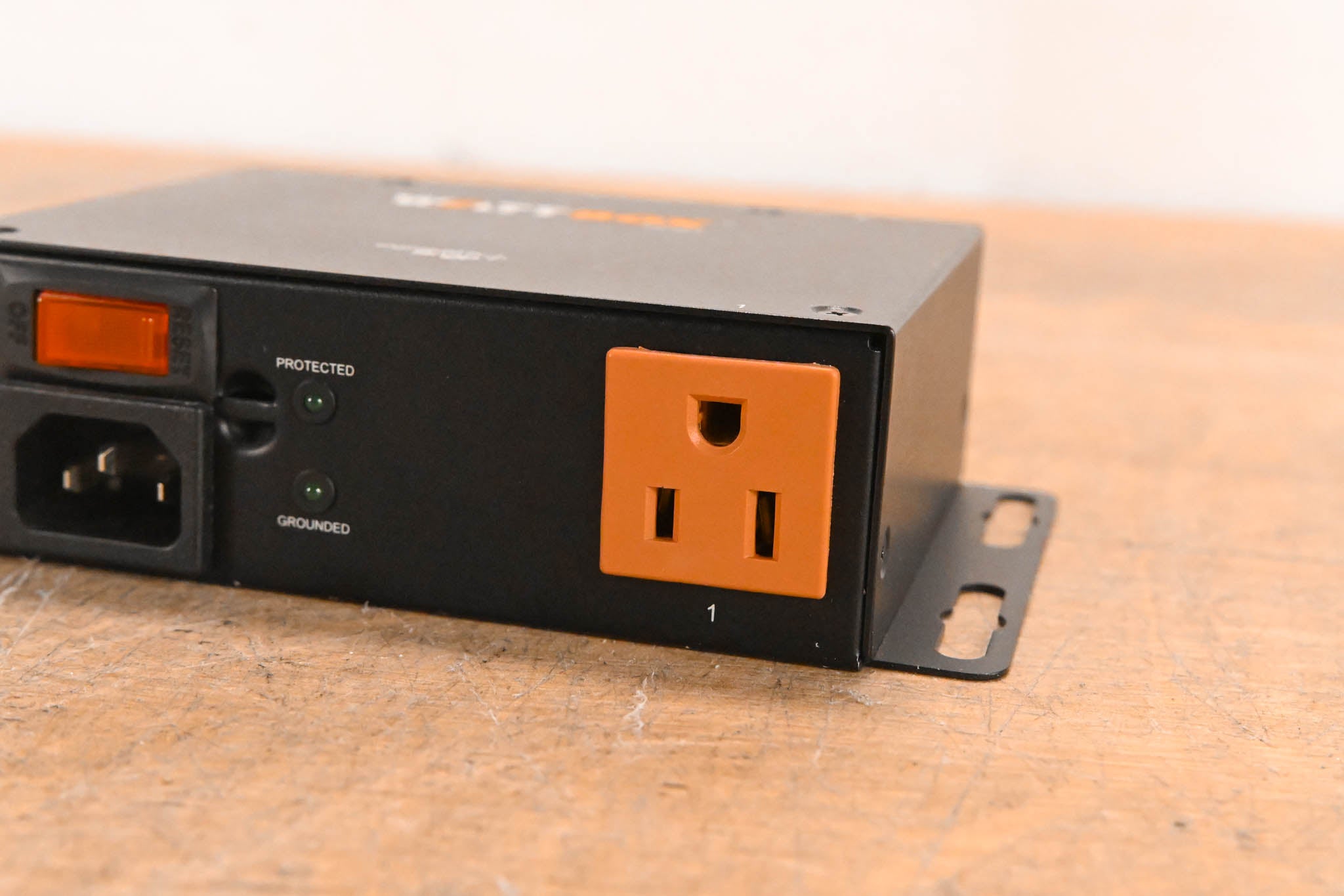 WattBox WB-200-2 Mounted Power Conditioner with 2 Outlets