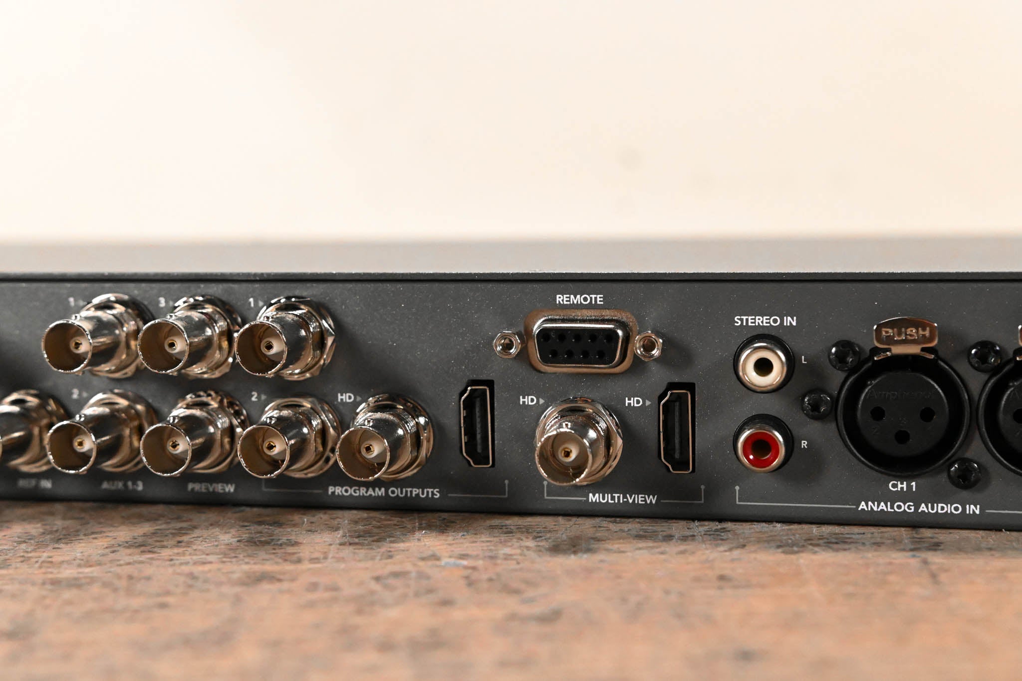 Blackmagic Design ATEM 1 M/E Production Studio 4K