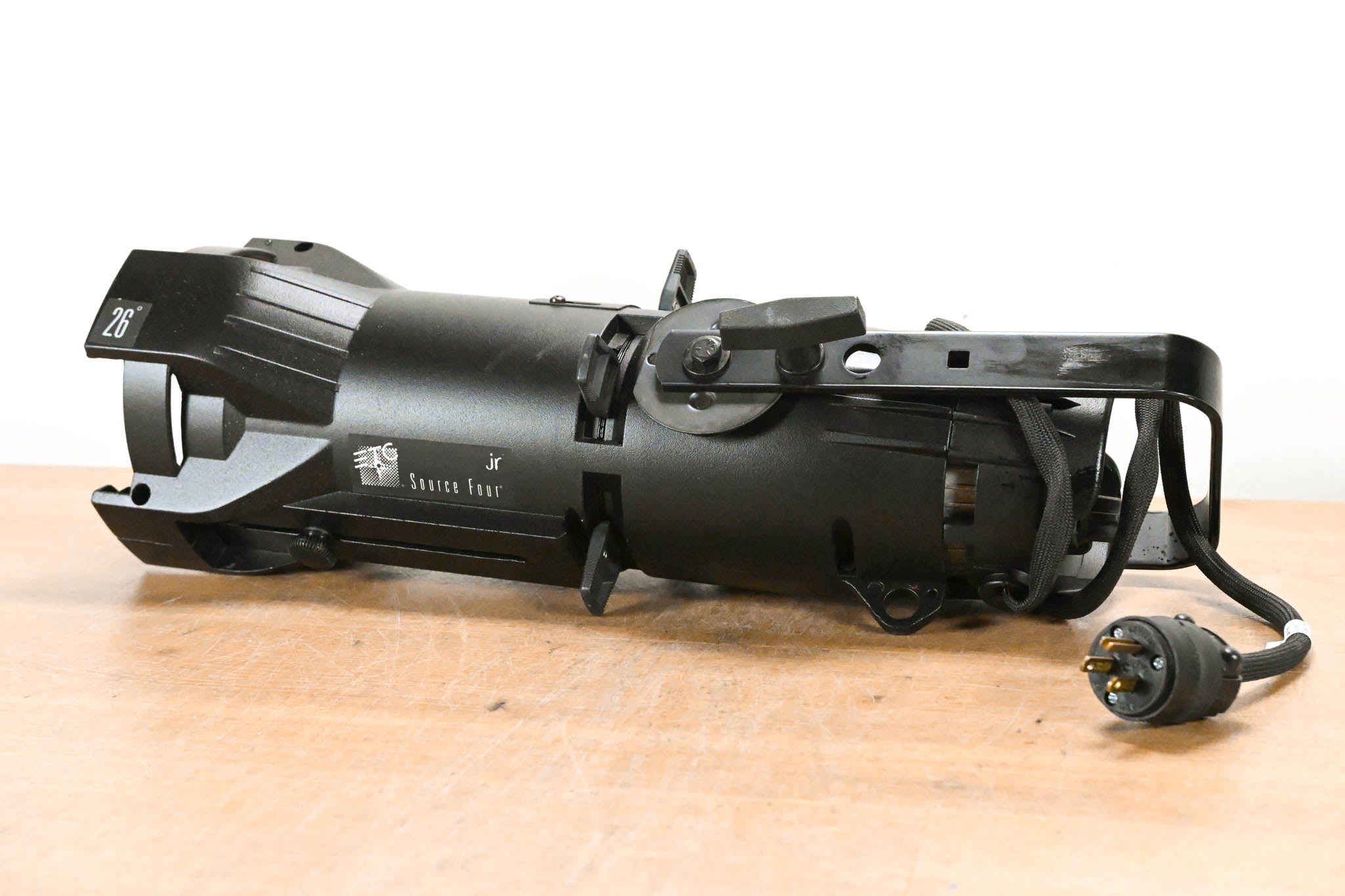 ETC Source Four Jr 26 Degree 575 Ellipsoidal Light