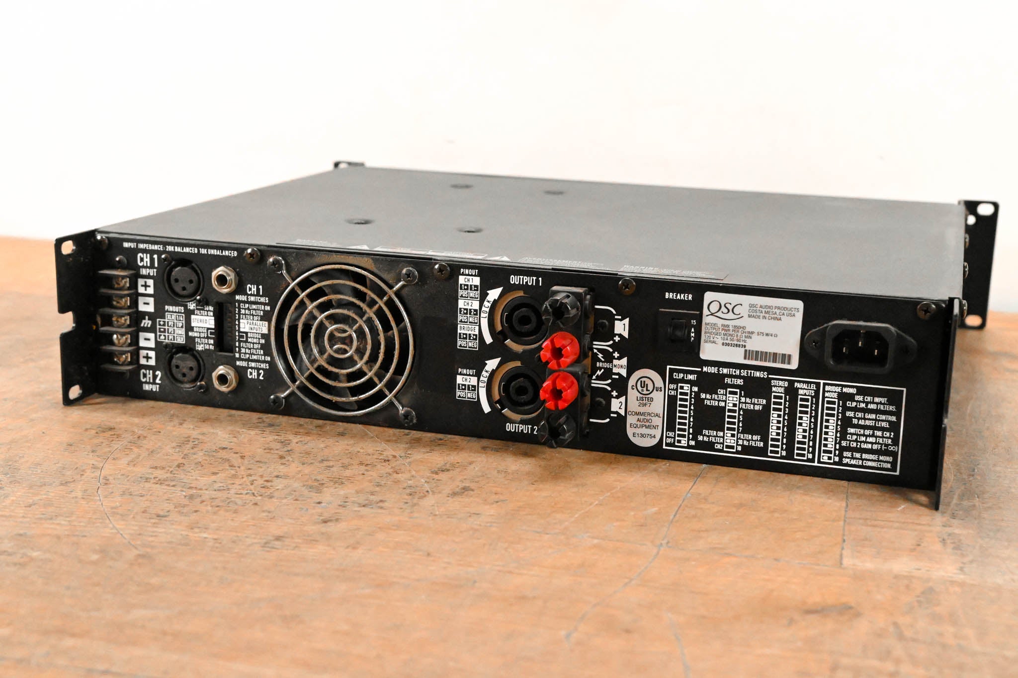 QSC RMX1850HD 2-Channel Power Amplifier