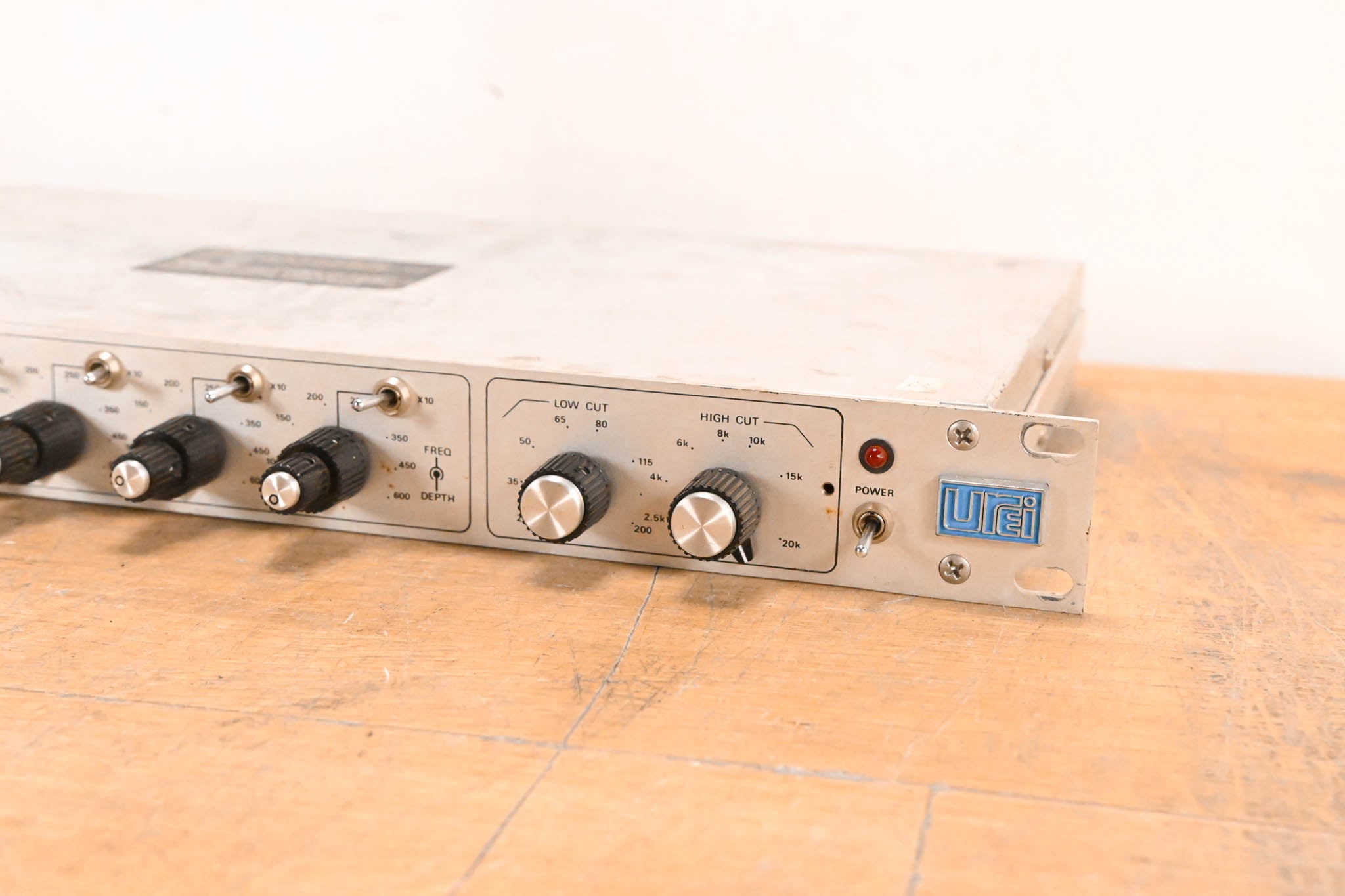 UREI Model 562 Feedback Supressor