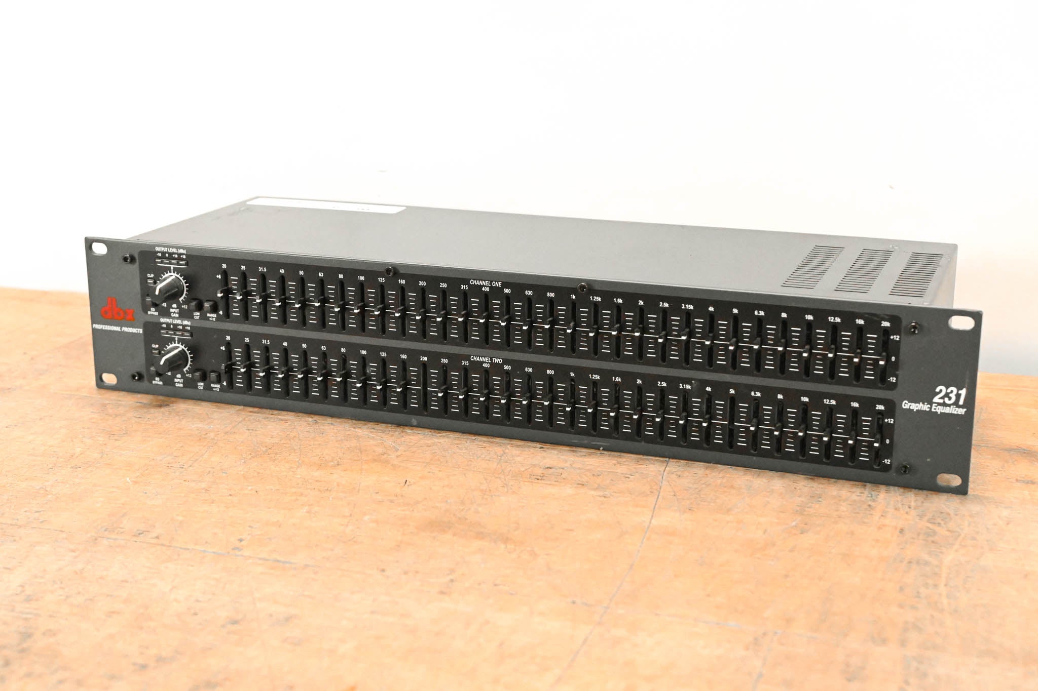 dbx 231 Dual-Channel 31-Band Graphic Equalizer