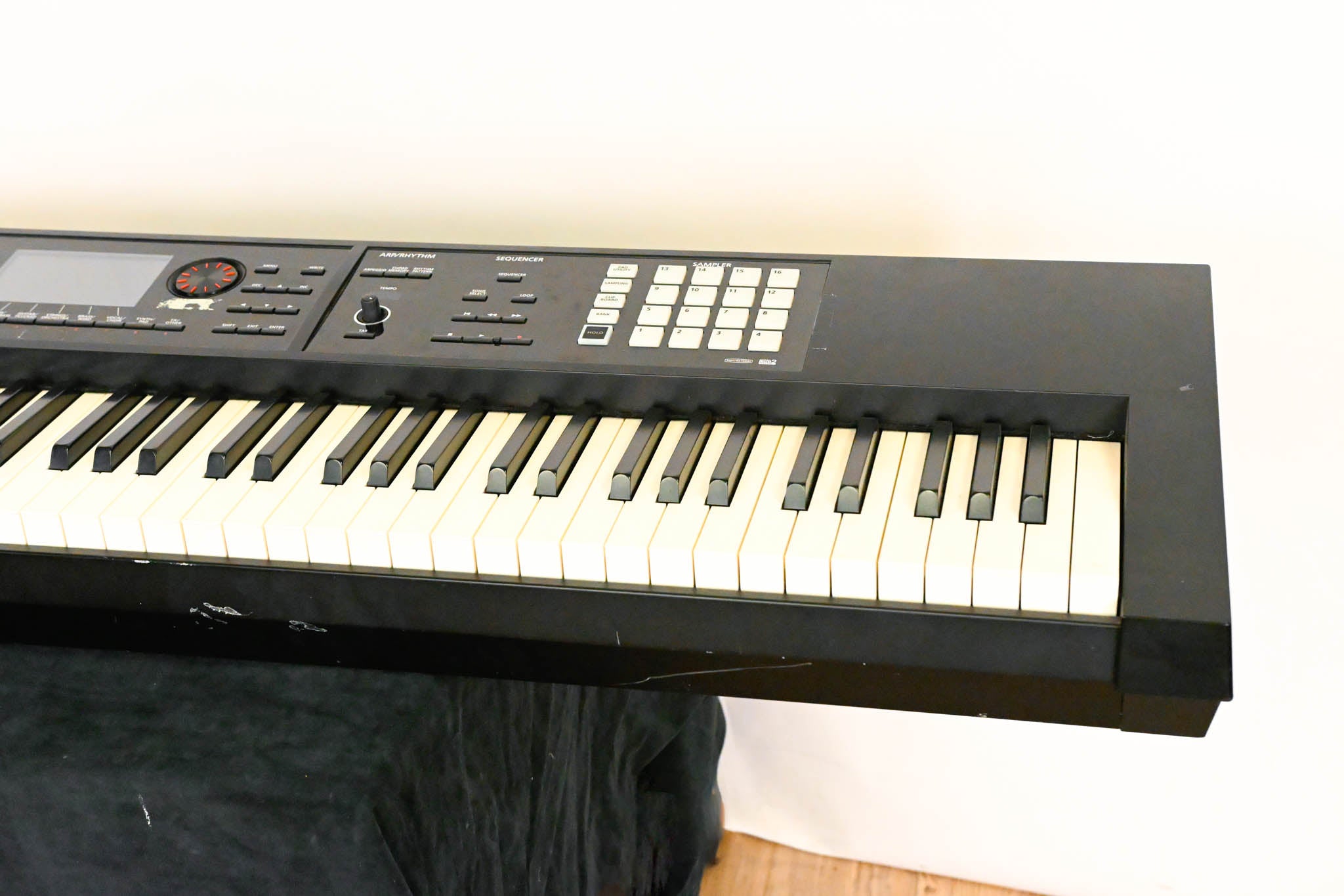 Roland FA-08 88-Key Music Workstation (NO POWER SUPPLY)