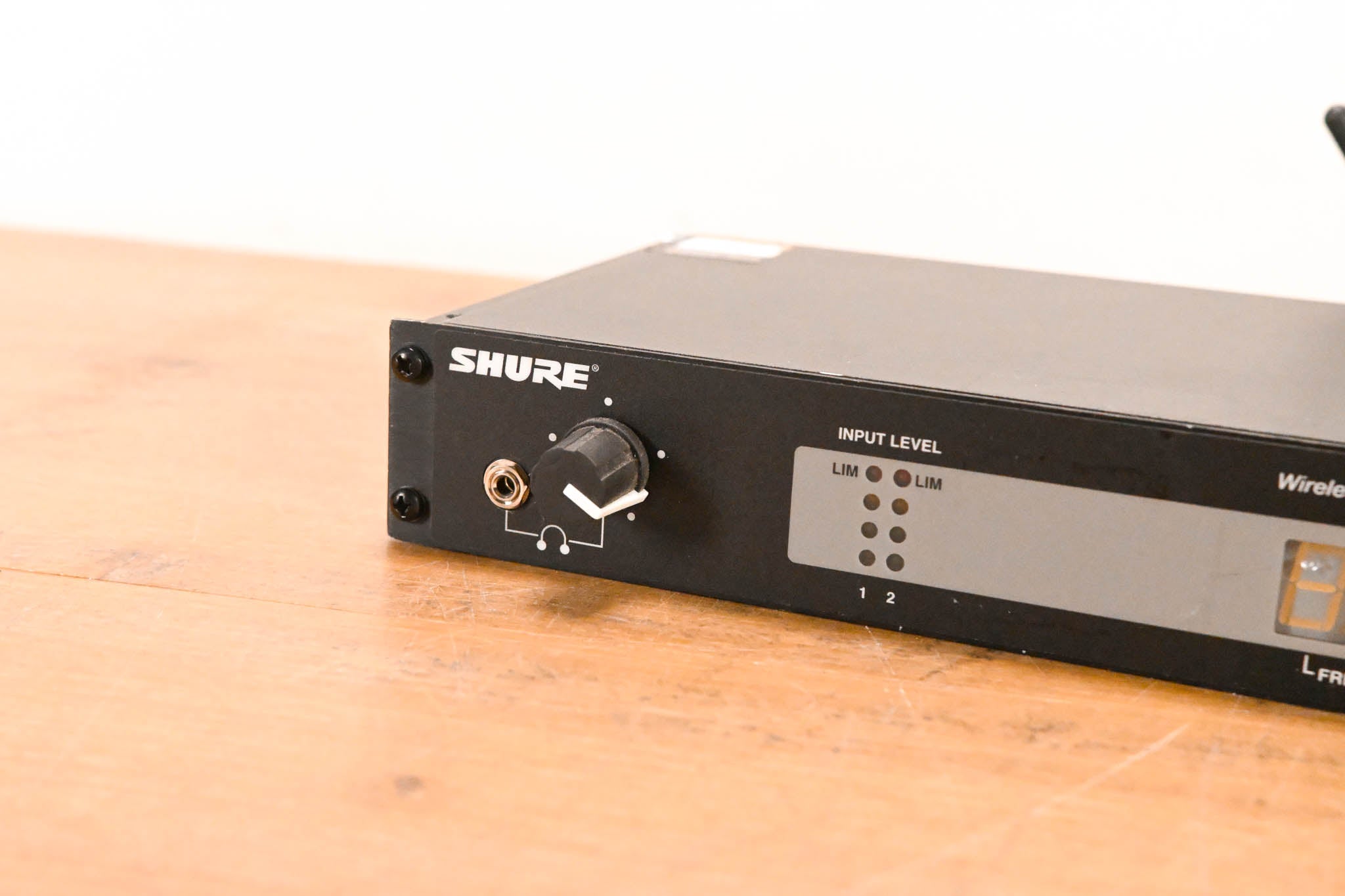 Shure PSM 400 In-Ear Monitoring System - X1 Band (NO POWER SUPPLY)