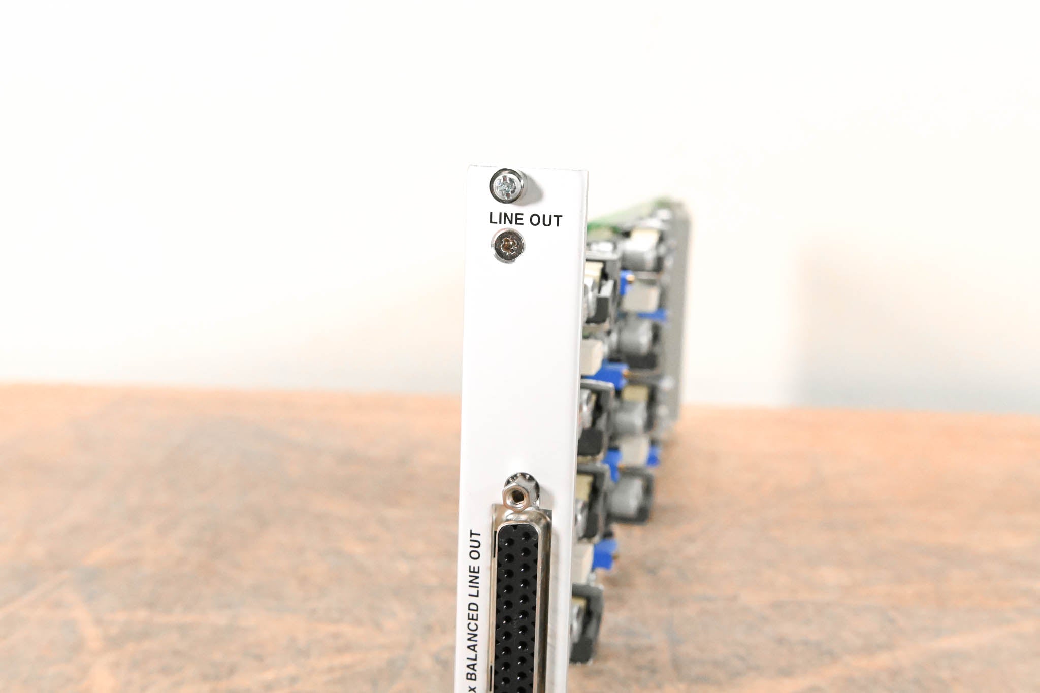 Studer 8-Channel Analog Line Out Card for D21m & D23m Modular I/O System