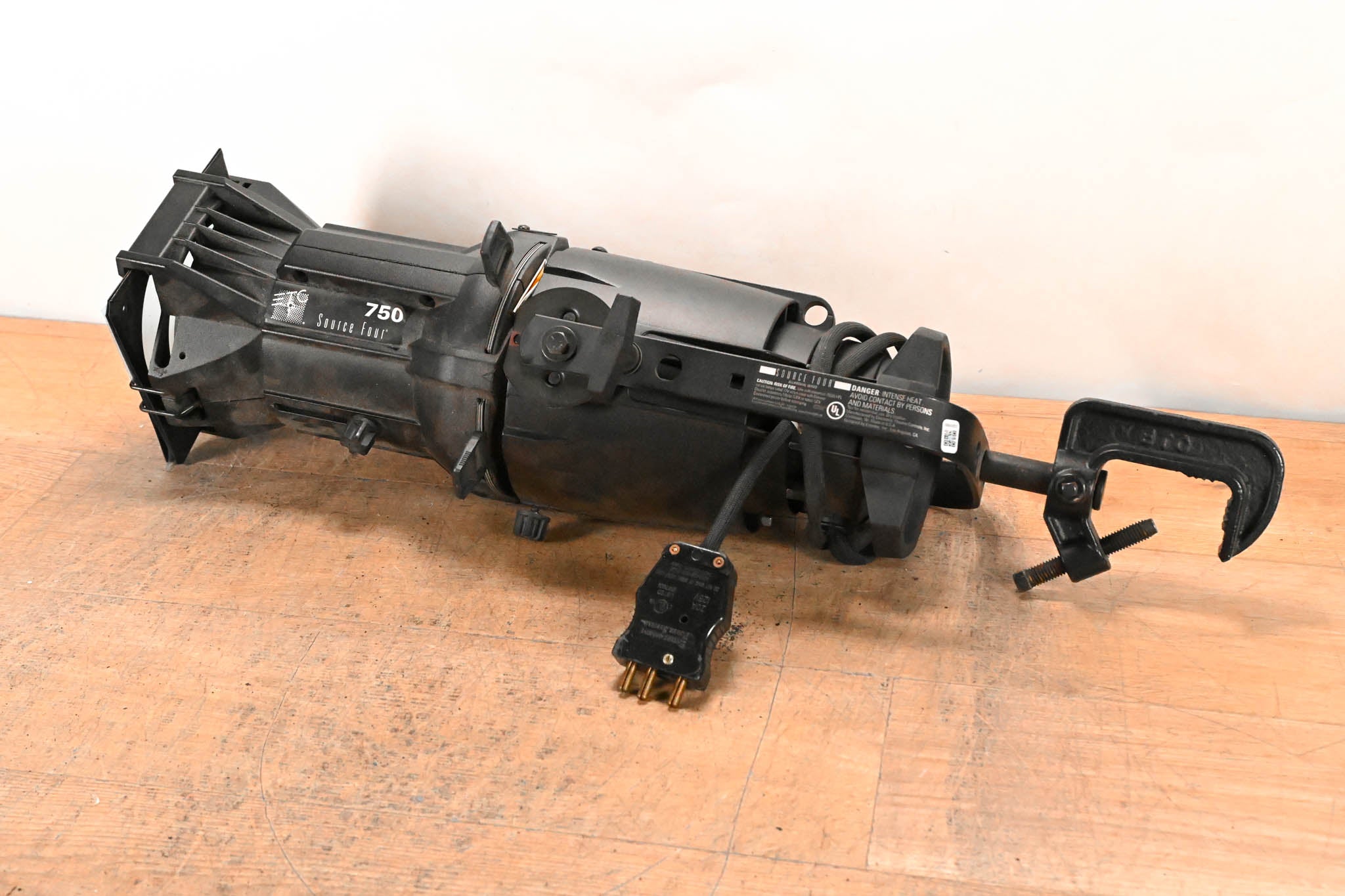 ETC Source Four 750 19 Degree Ellipsoidal Light