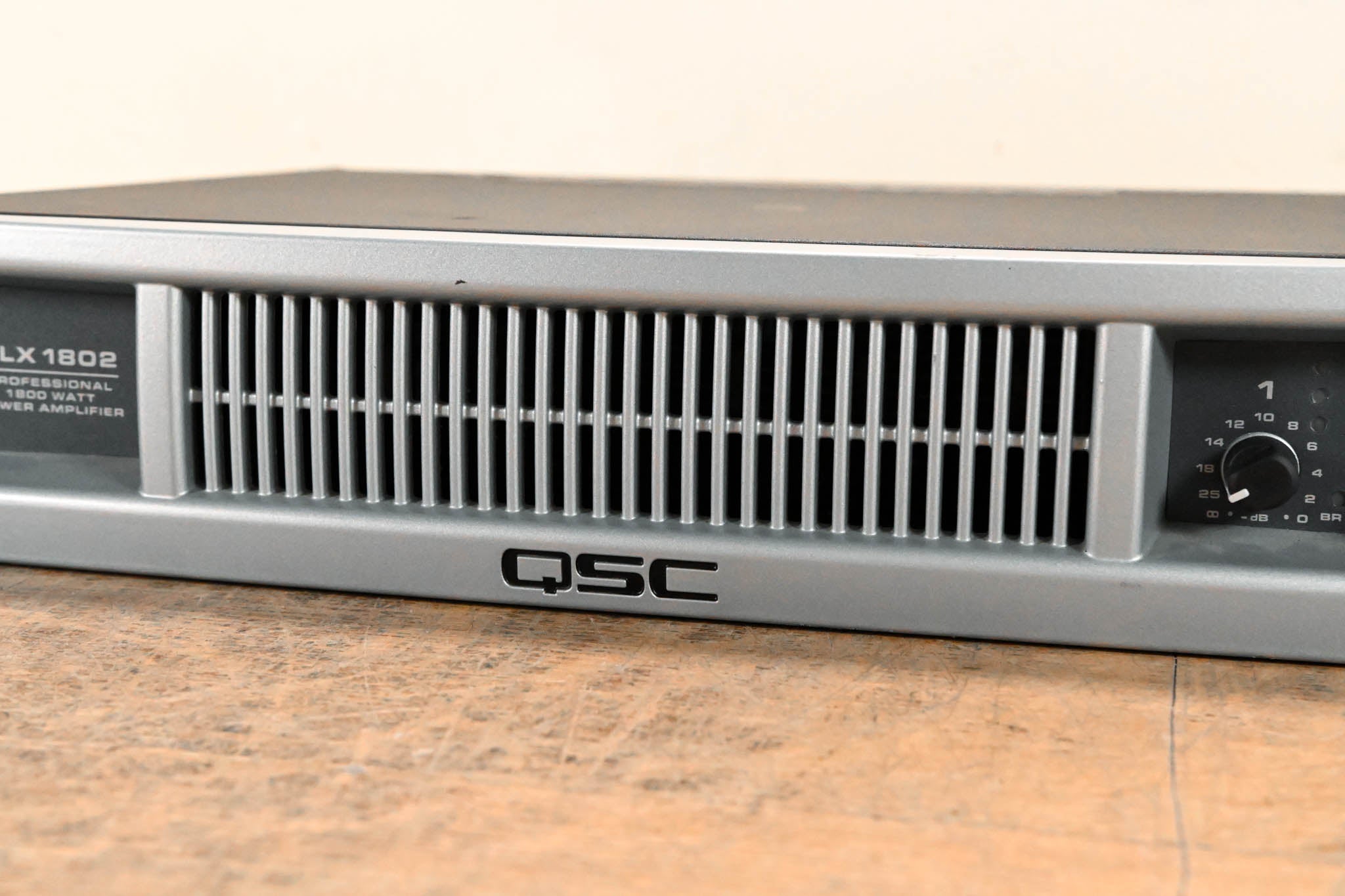 QSC PLX1802 2-Channel Power Amplifier