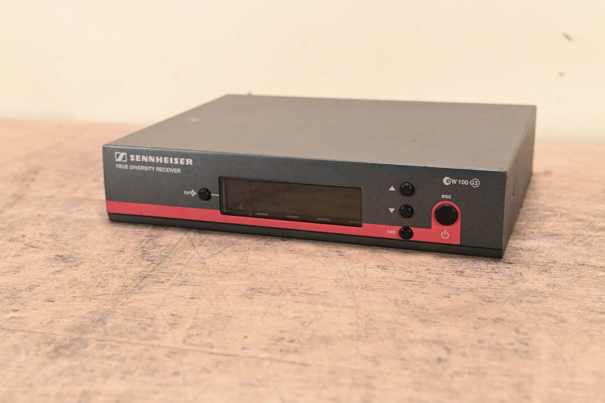 Sennheiser EM 100 G3 Wireless Receiver - 626-662 MHz (NO POWER SUPPLY)
