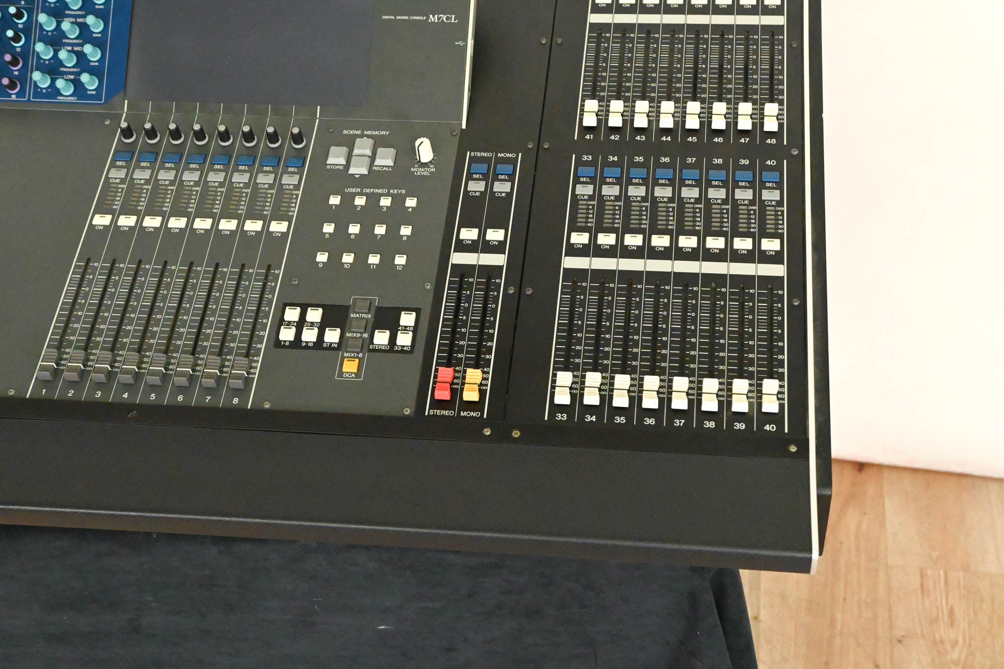 Yamaha M7CL-48ES 48-Channel EtherSound Digital Audio Mixer