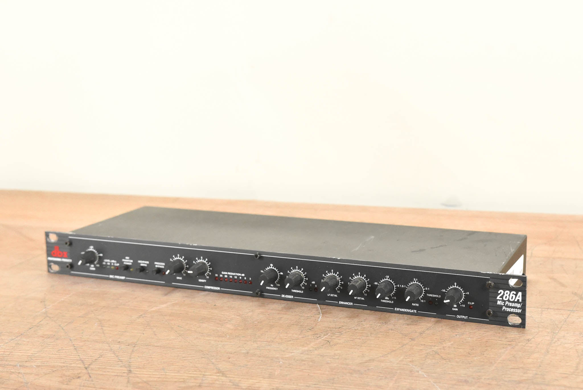 dbx 286A Microphone Preamp Processor