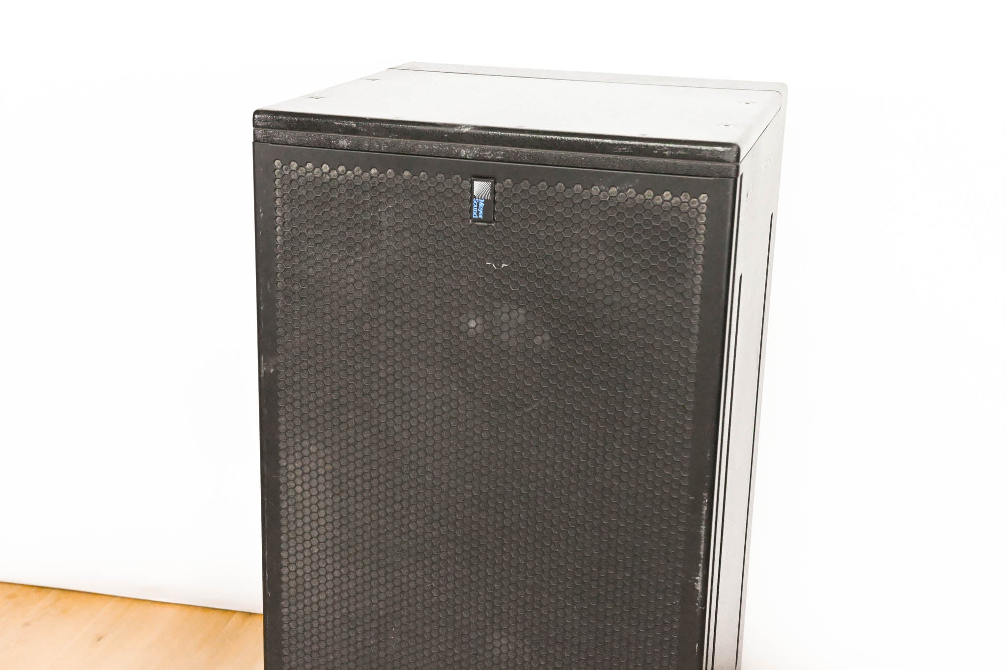 Meyer Sound 600-HP Compact High-Power Subwoofer