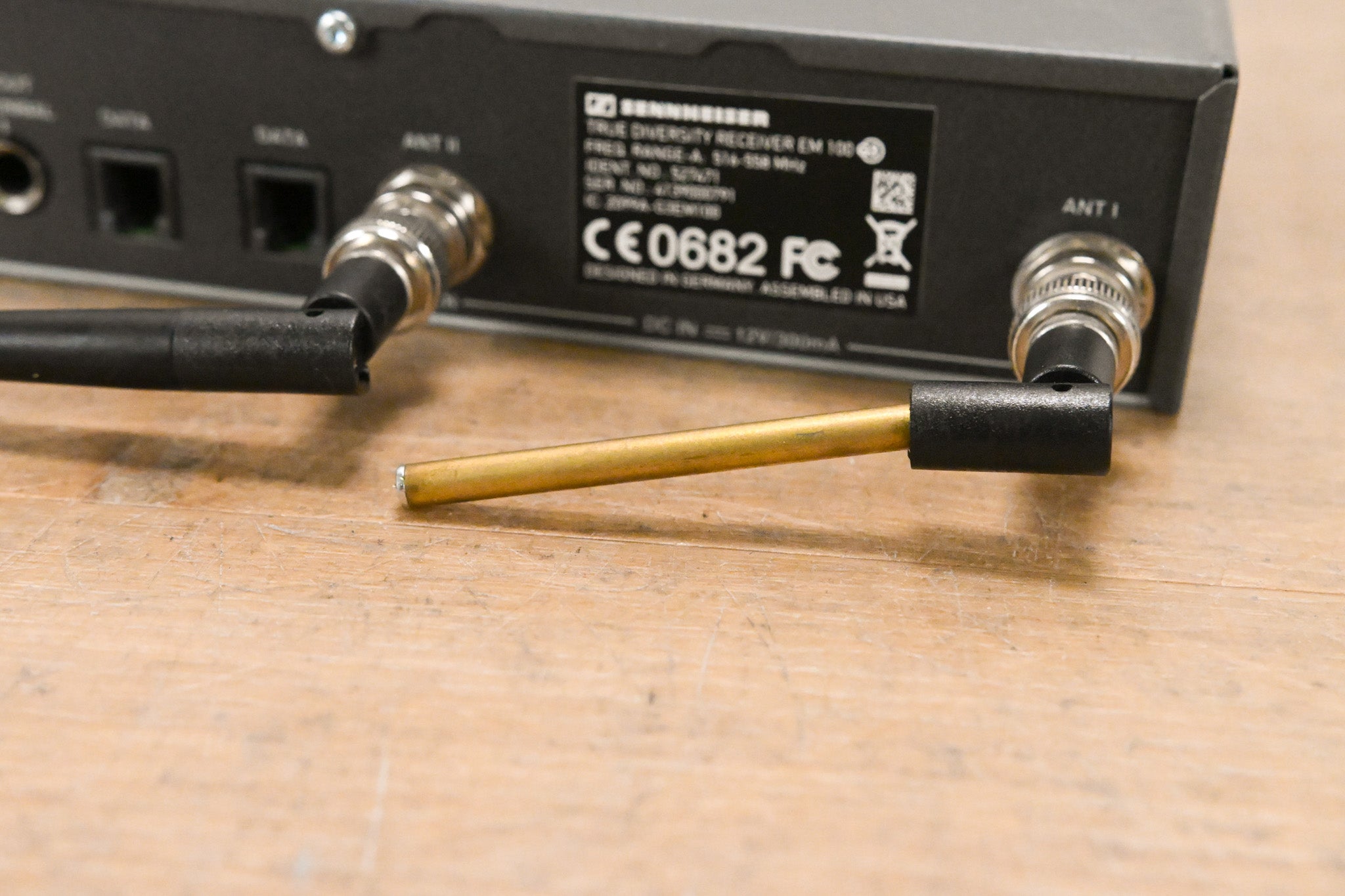 Sennheiser EM 100 G3 Wireless Receiver - 516-558 MHz (NO POWER SUPPLY)
