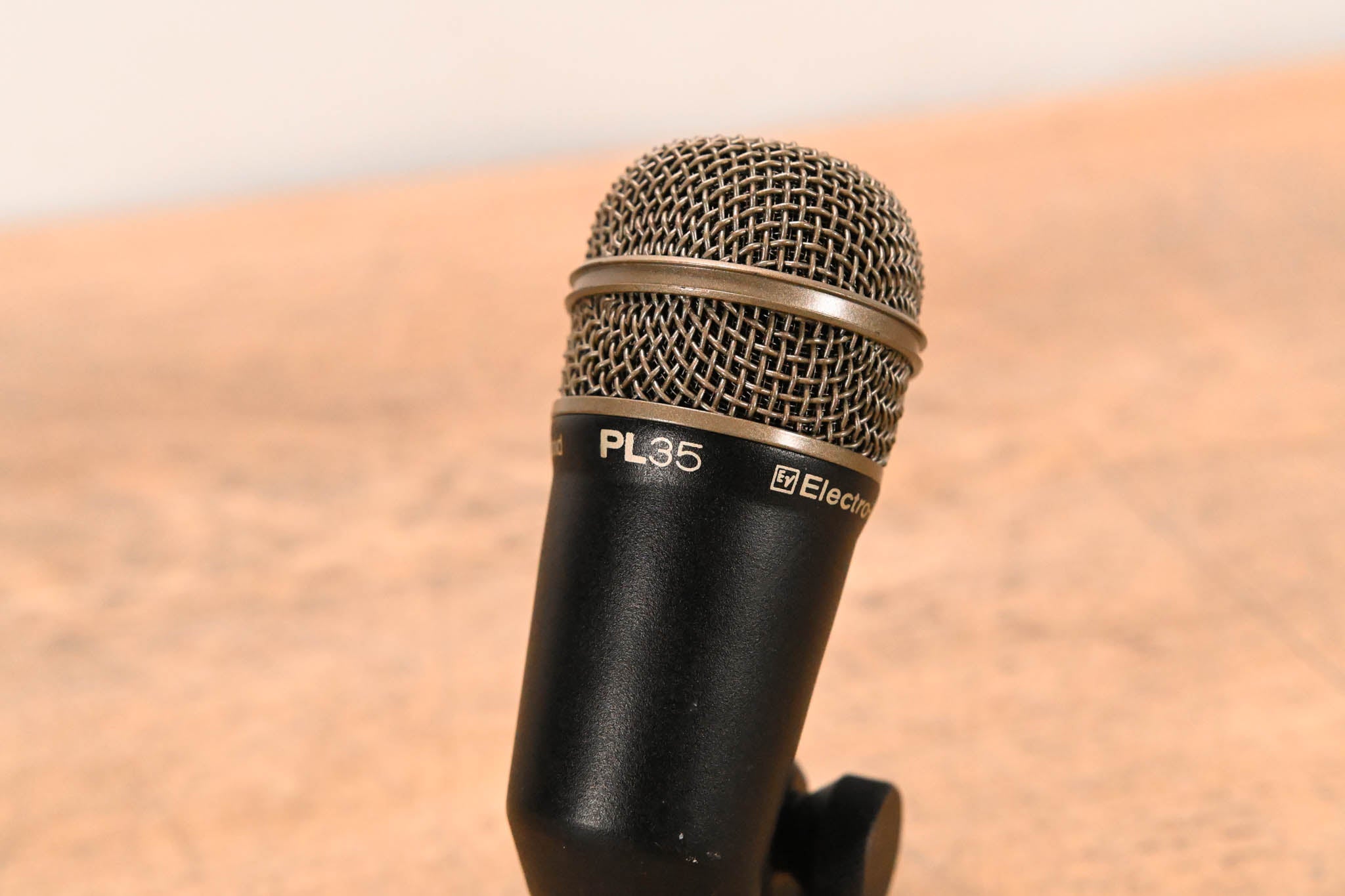 Electro-Voice (EV) PL35 Tom/Snare & Instrument Microphone