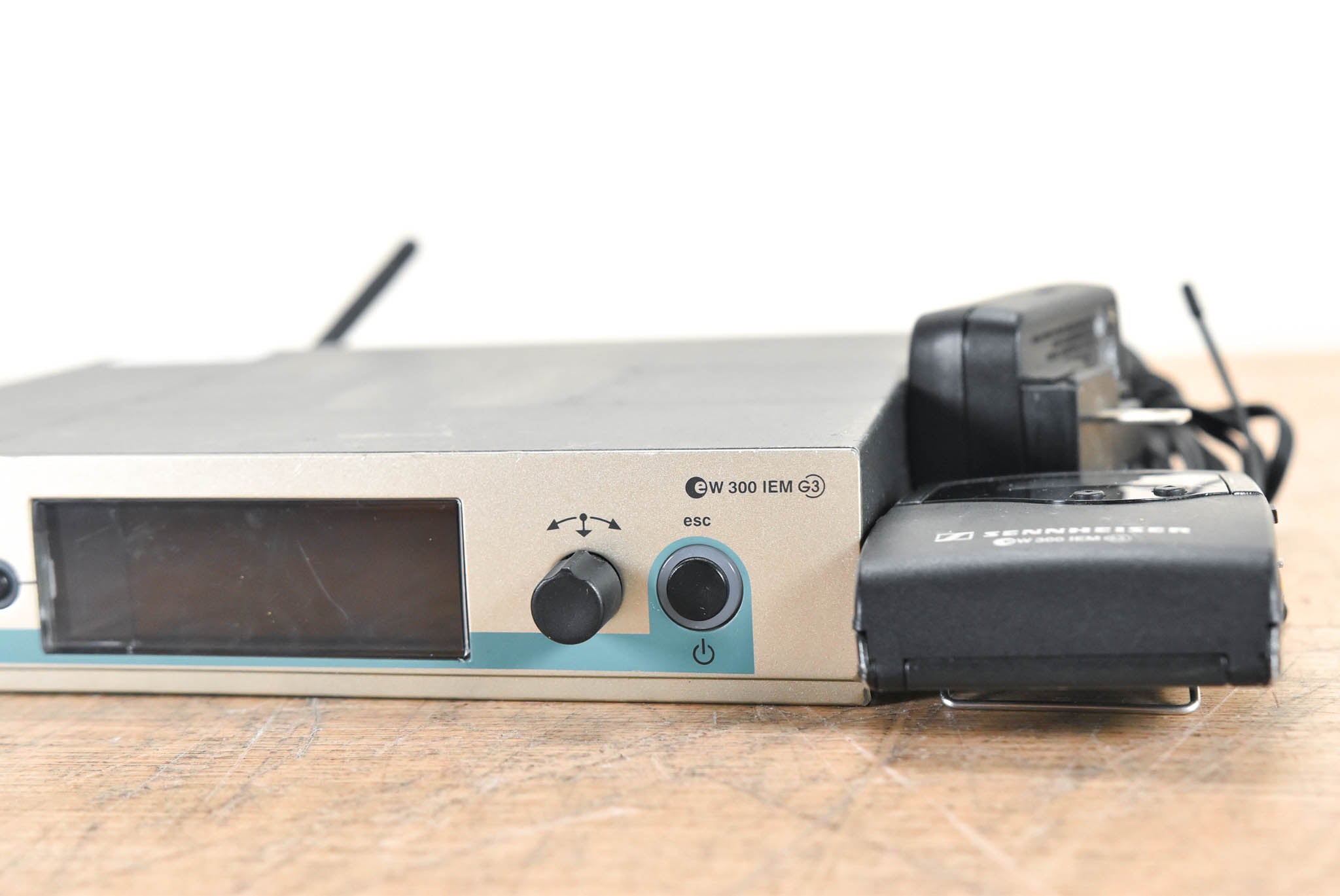 Sennheiser ew 300 IEM G3 Wireless In-Ear Monitoring System - 516-558 MHz
