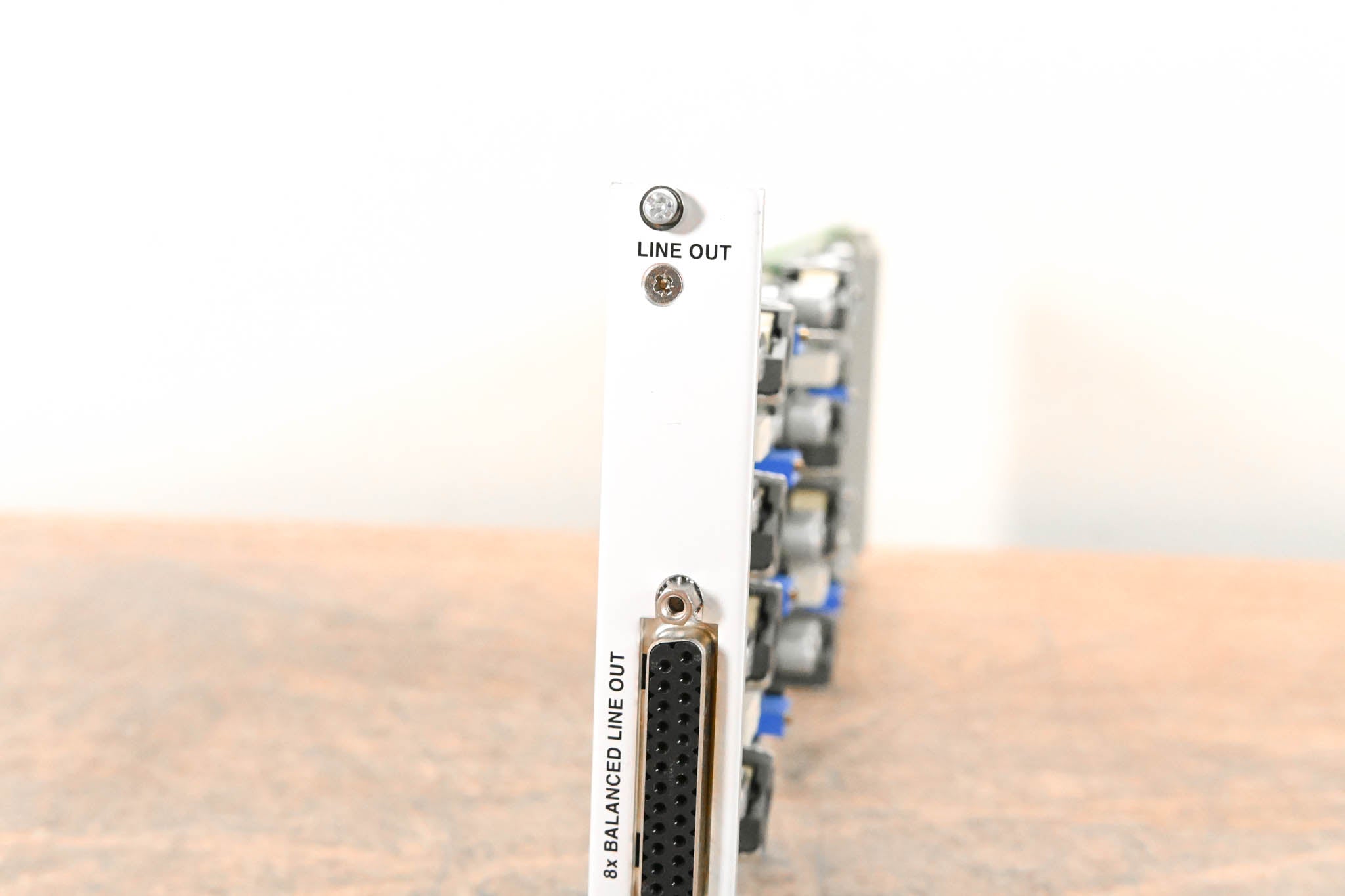 Studer 8-Channel Analog Line Out Card for D21m & D23m Modular I/O System