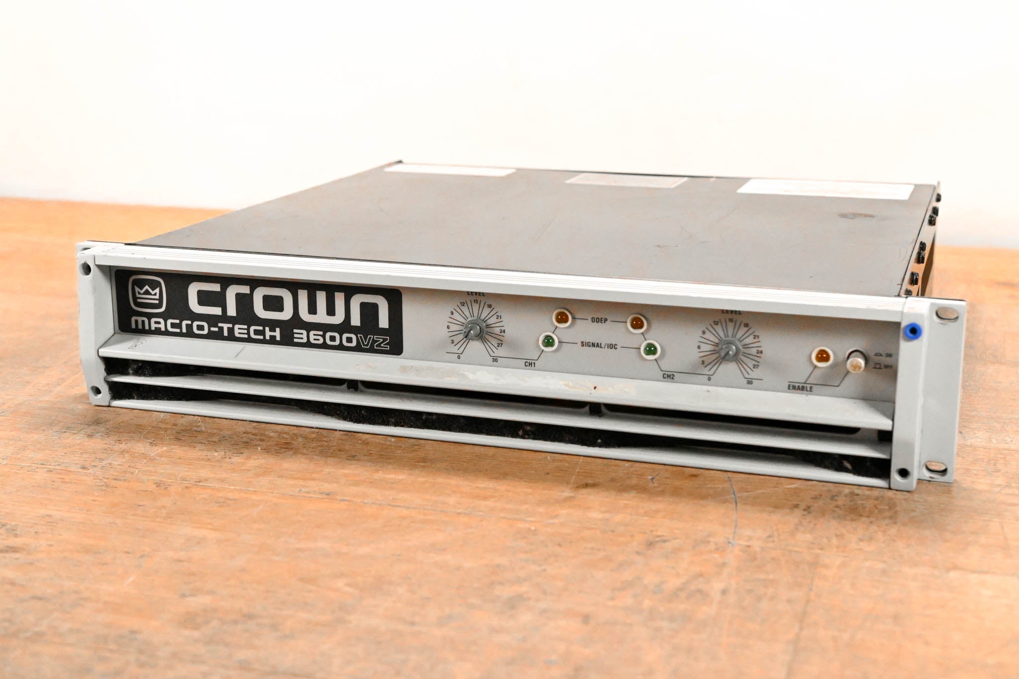Crown Macro-Tech 3600VZ 2-Channel Power Amplifier