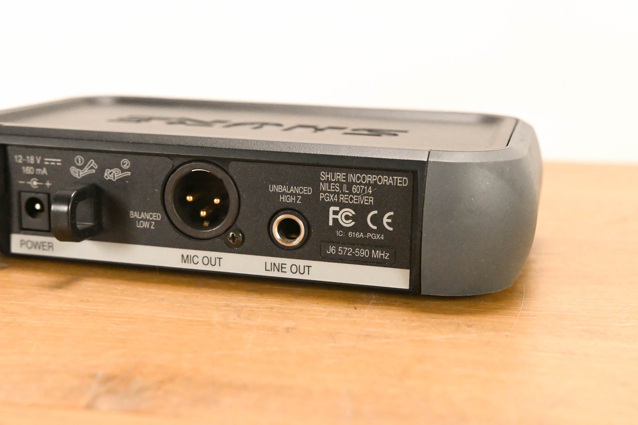 Shure PGX14 Wireless Beltpack System J6 Band - 572-590 MHz (NO PSU)