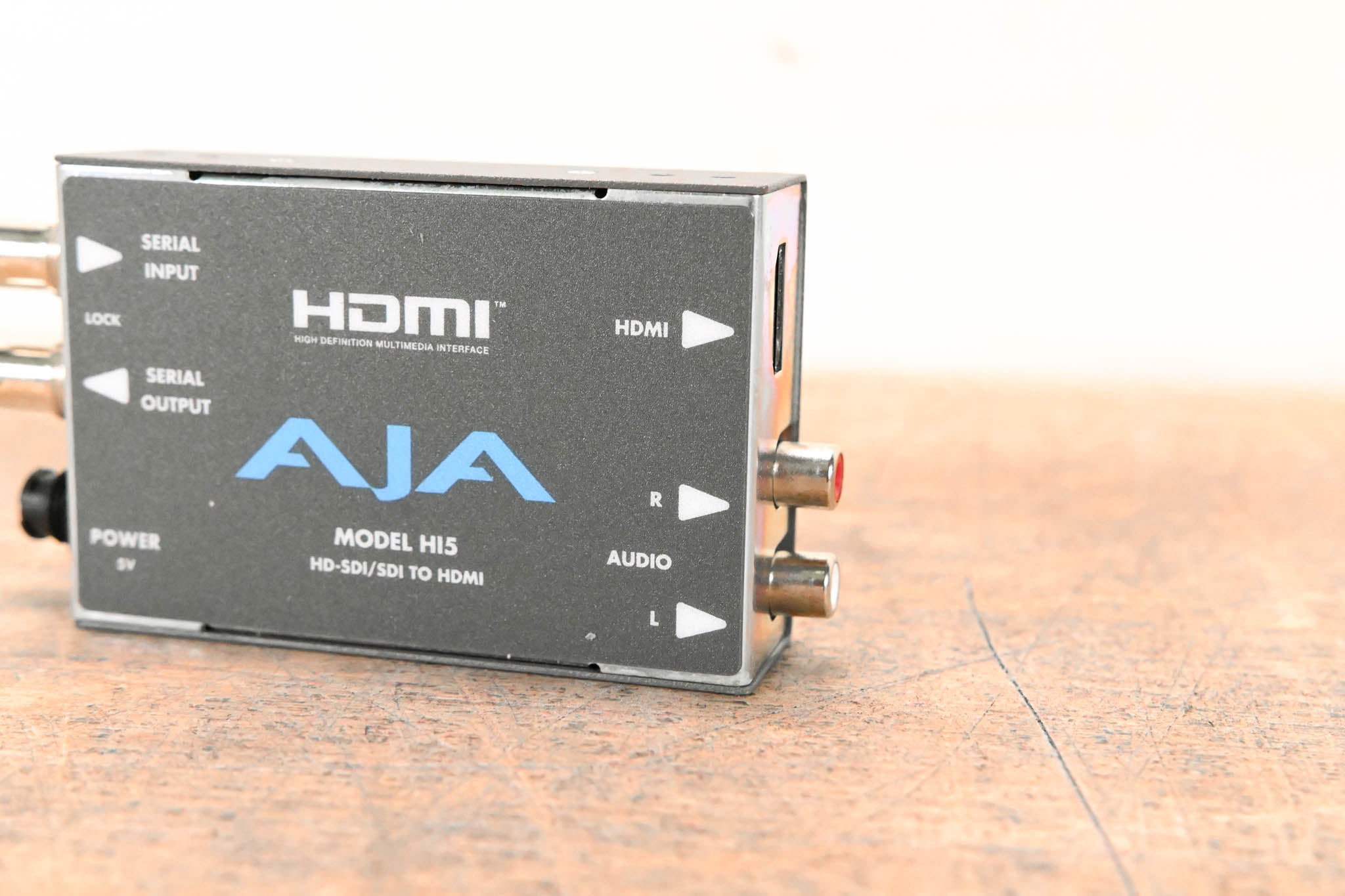 AJA HI5 HD/SD-SDI to HDMI Video and Audio Converter