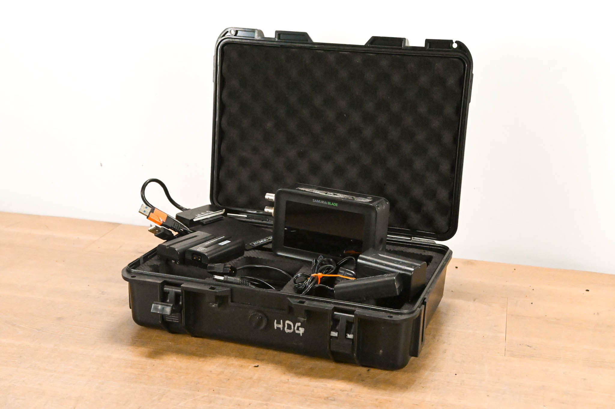 Atomos Samurai Blade 5" SDI Monitor & Recorder Kit w/ Case + USB Dock