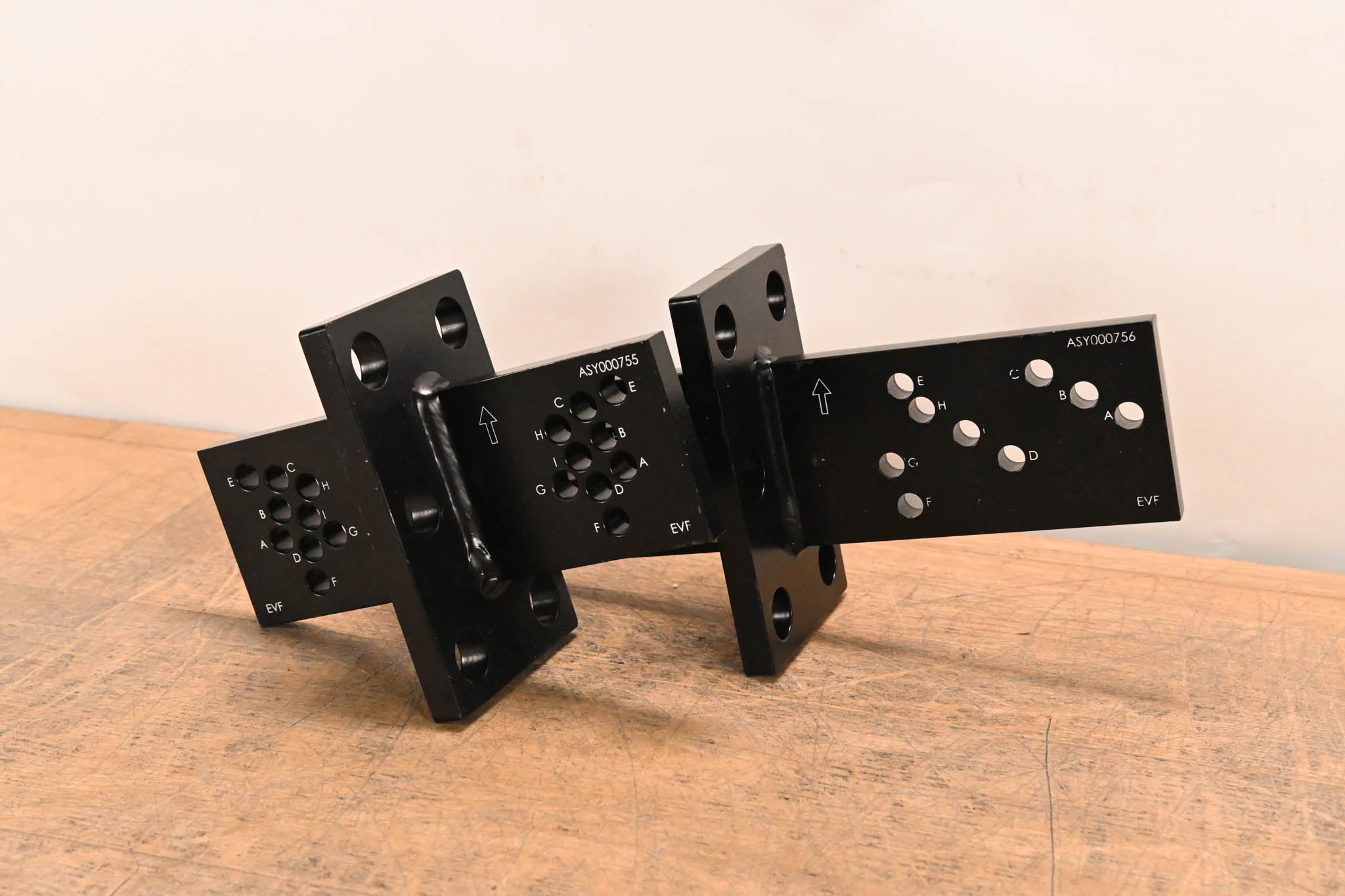 Electro-Voice (EV) HRK-1B Horizontal Mounting Plates for EVF Series