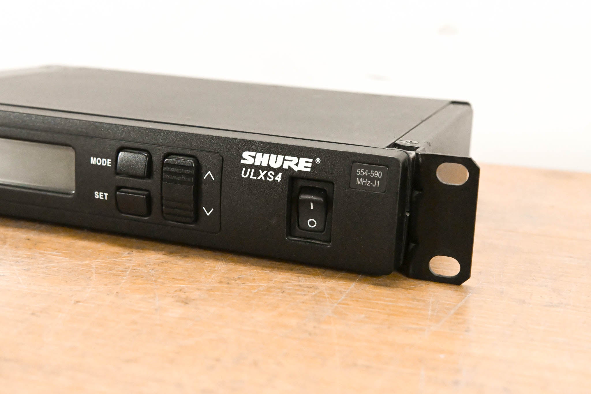 Shure ULXS4 Wireless Receiver - J1 Band: 554-590 MHz (NO POWER SUPPLY)
