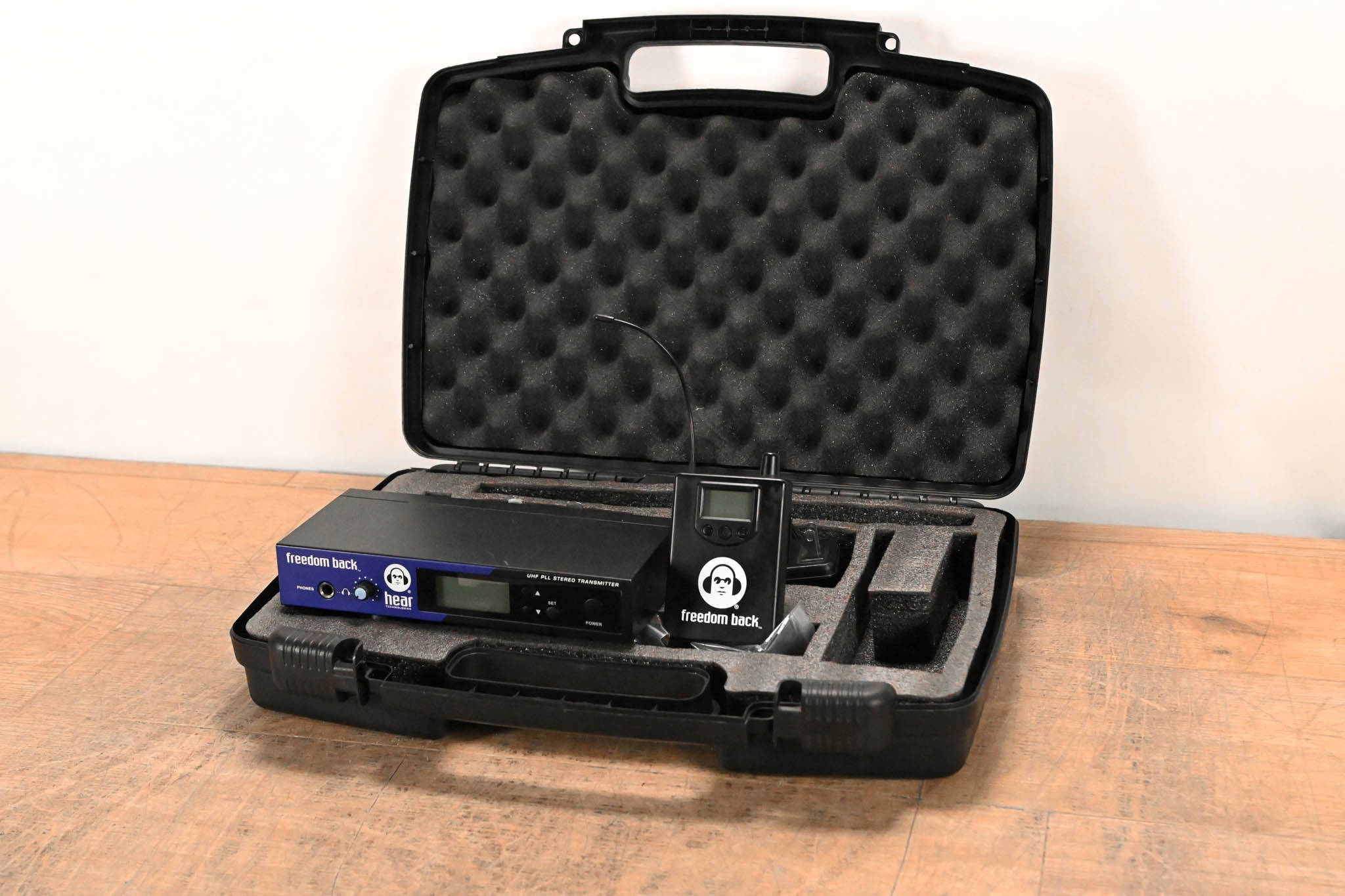 Hear Technologies Freedom Back Wireless IEM System - Band A: 584-608 MHz