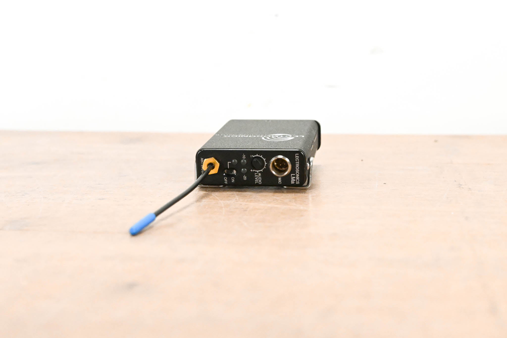 Lectrosonics LMa UHF Wireless Belt Pack Transmitter - Block 26