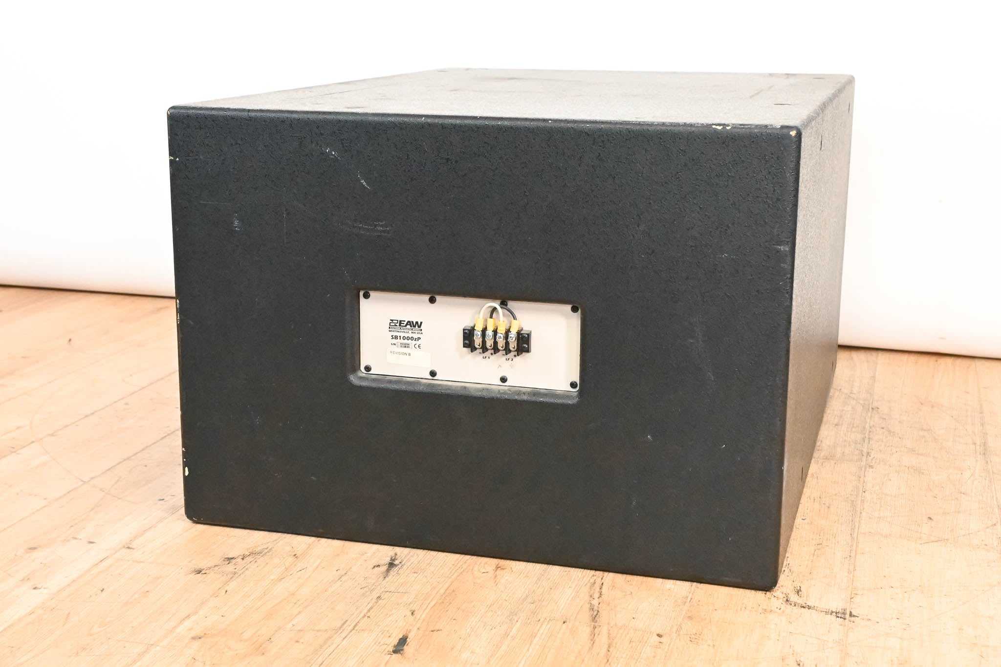 EAW SB1000zP Dual 18" Passive Subwoofer