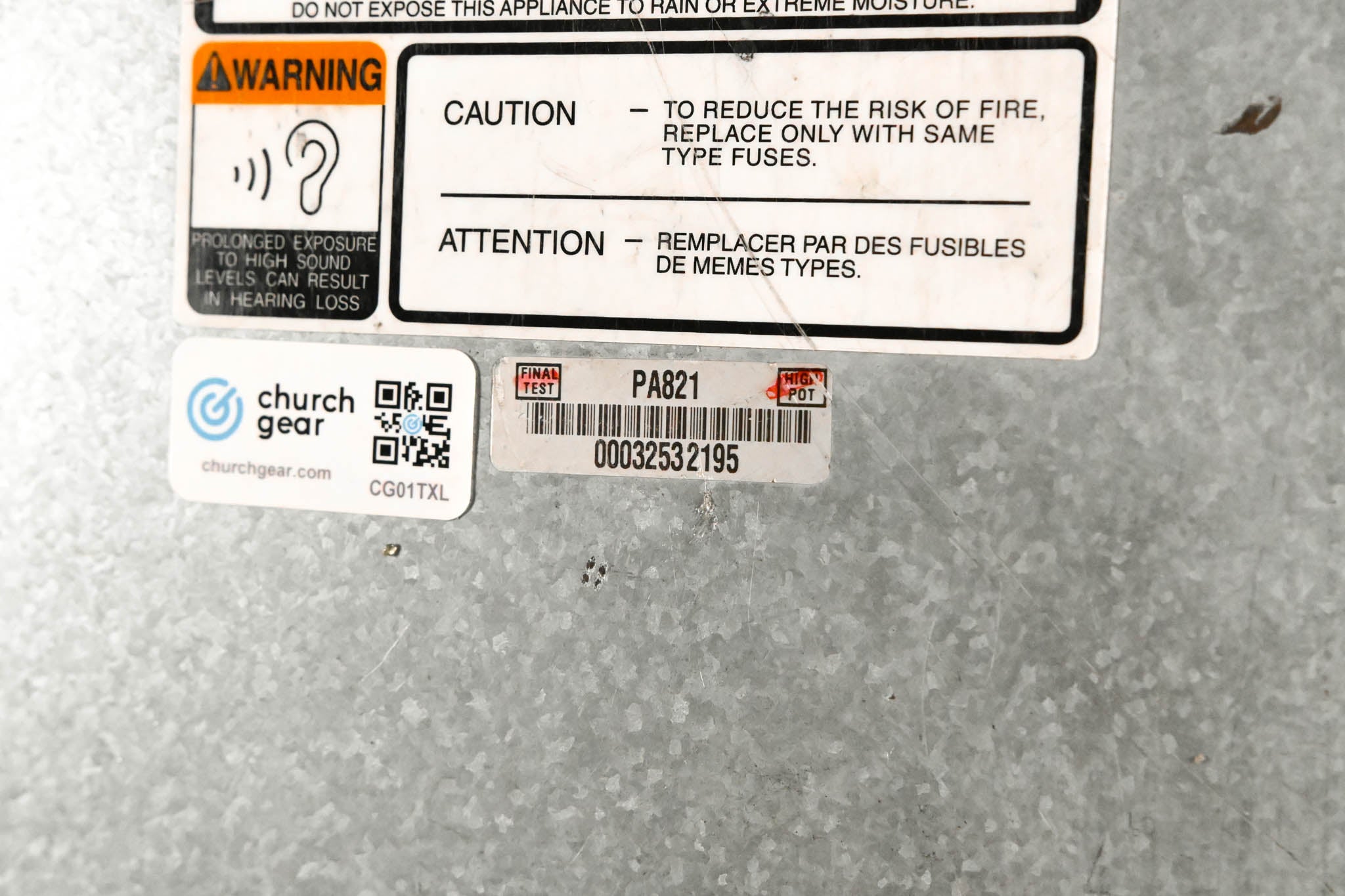 Shure PA821 470-870 MHz Antenna Combiner