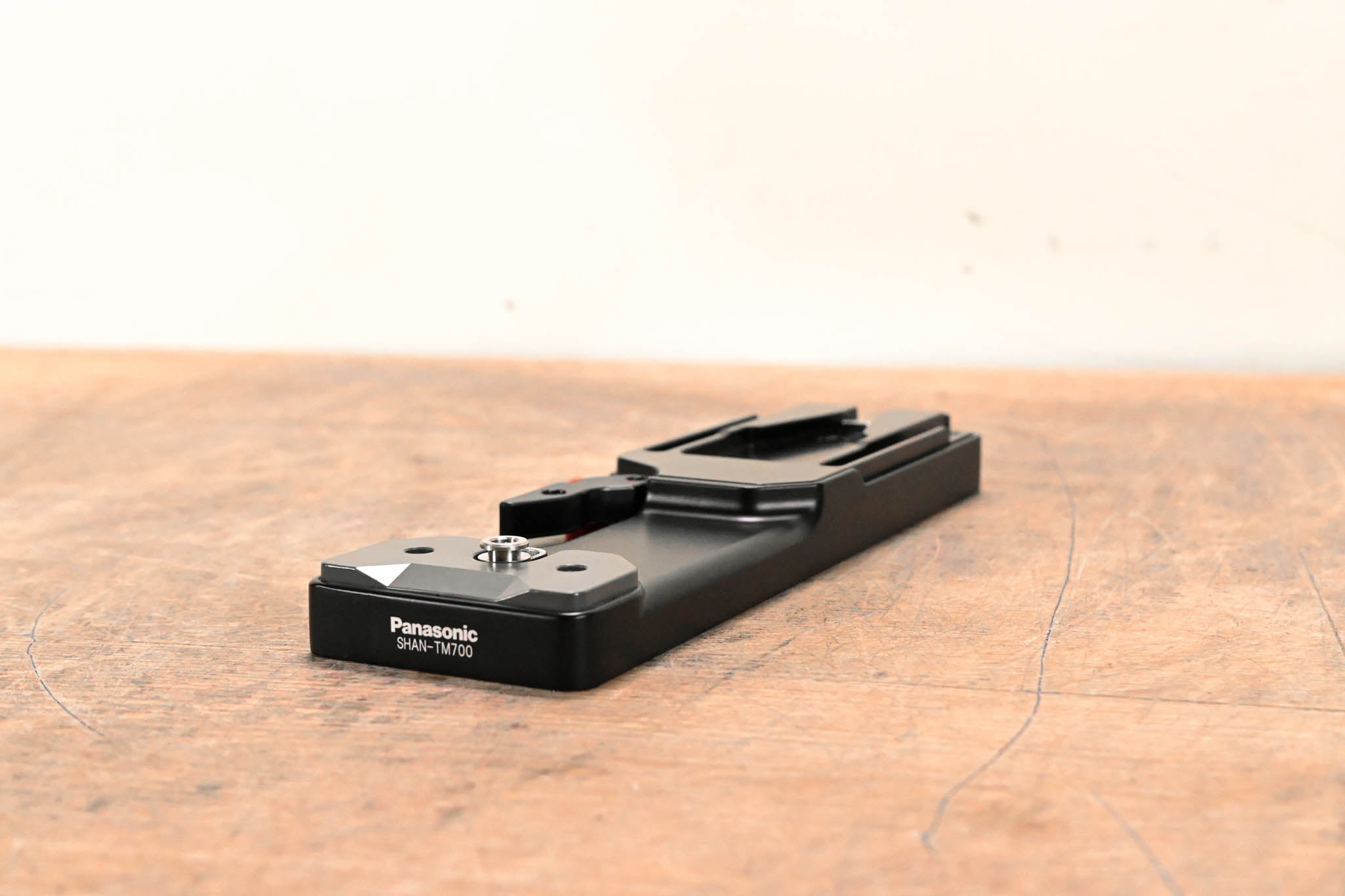 Panasonic SHAN-TM700 Quick Release Tripod Adapter