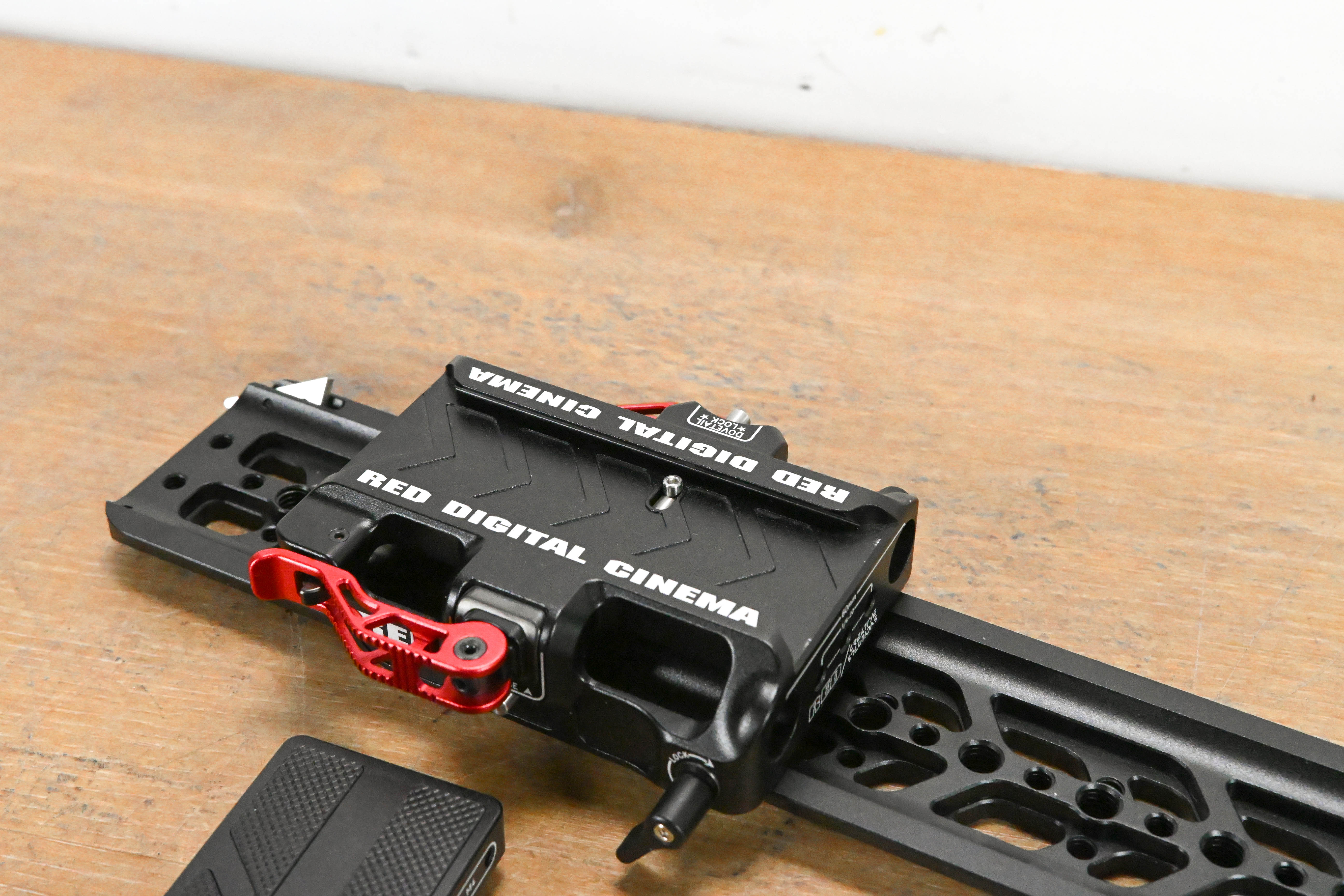 RED Digital Cinema V-RAPTOR QR Platform w/ Arca & Dovetail Plate