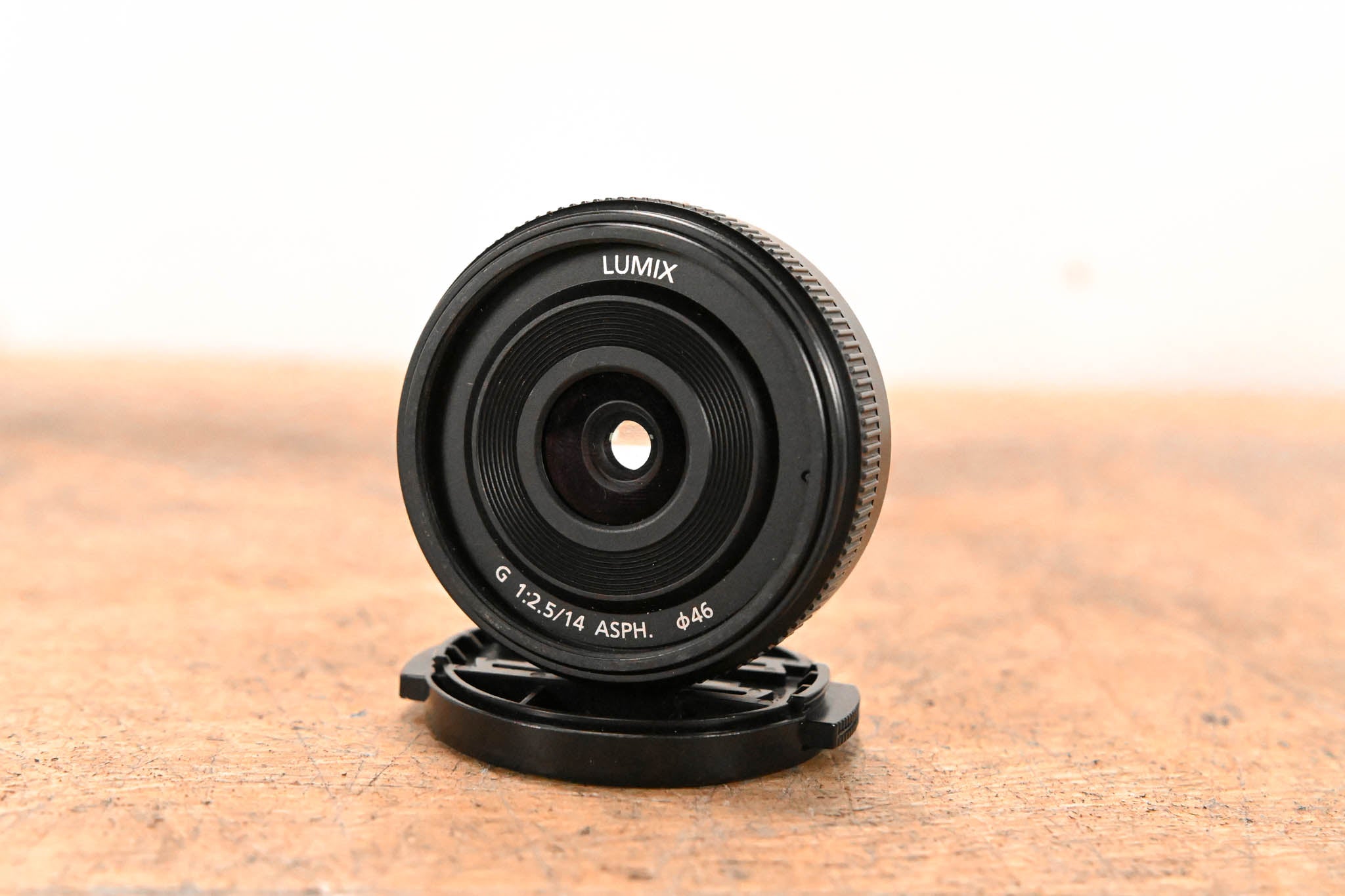 Panasonic H-H014A Lumix G 14mm/F2.5 ASPH Pancake Lens