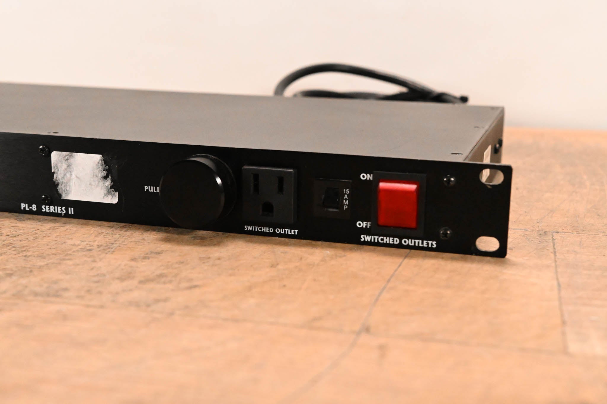 Furman PL-8 Series II 8-Outlet Rackmount Power Conditioner