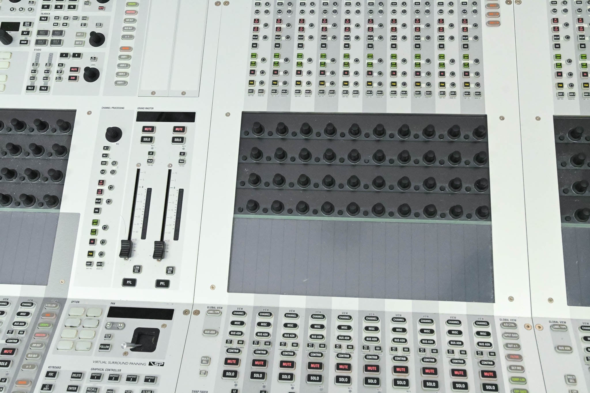 Studer Vista 9 M2 QS Digital Audio Mixing Console