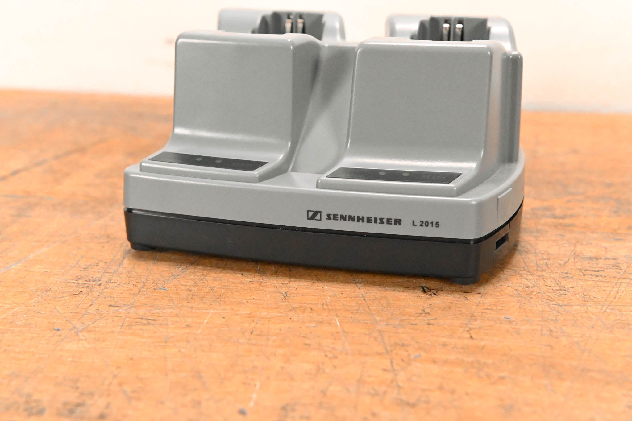 Sennheiser L 2015 Charging Station (NO POWER SUPPLY)