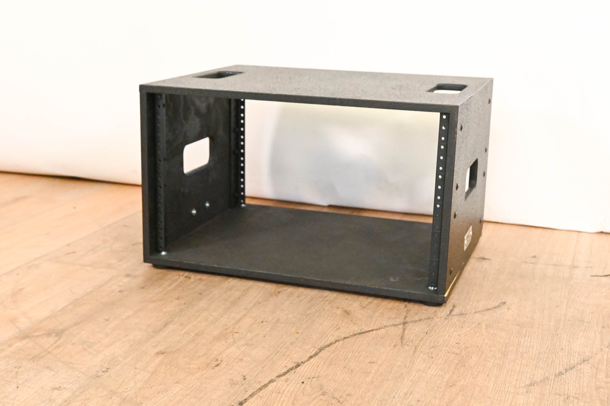 Circle Three Designs Custom 6RU Rack