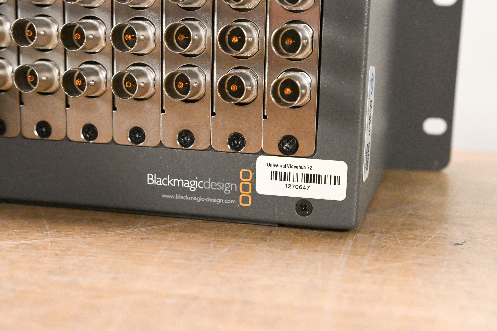 Blackmagic Design Universal Videohub 72 Rack Frame with 18 Cards