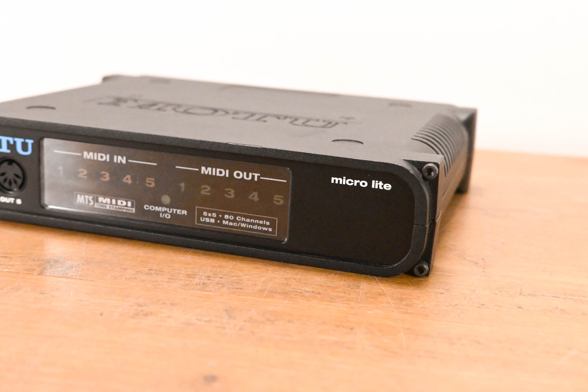 MOTU micro lite 5x5 USB MIDI Interface