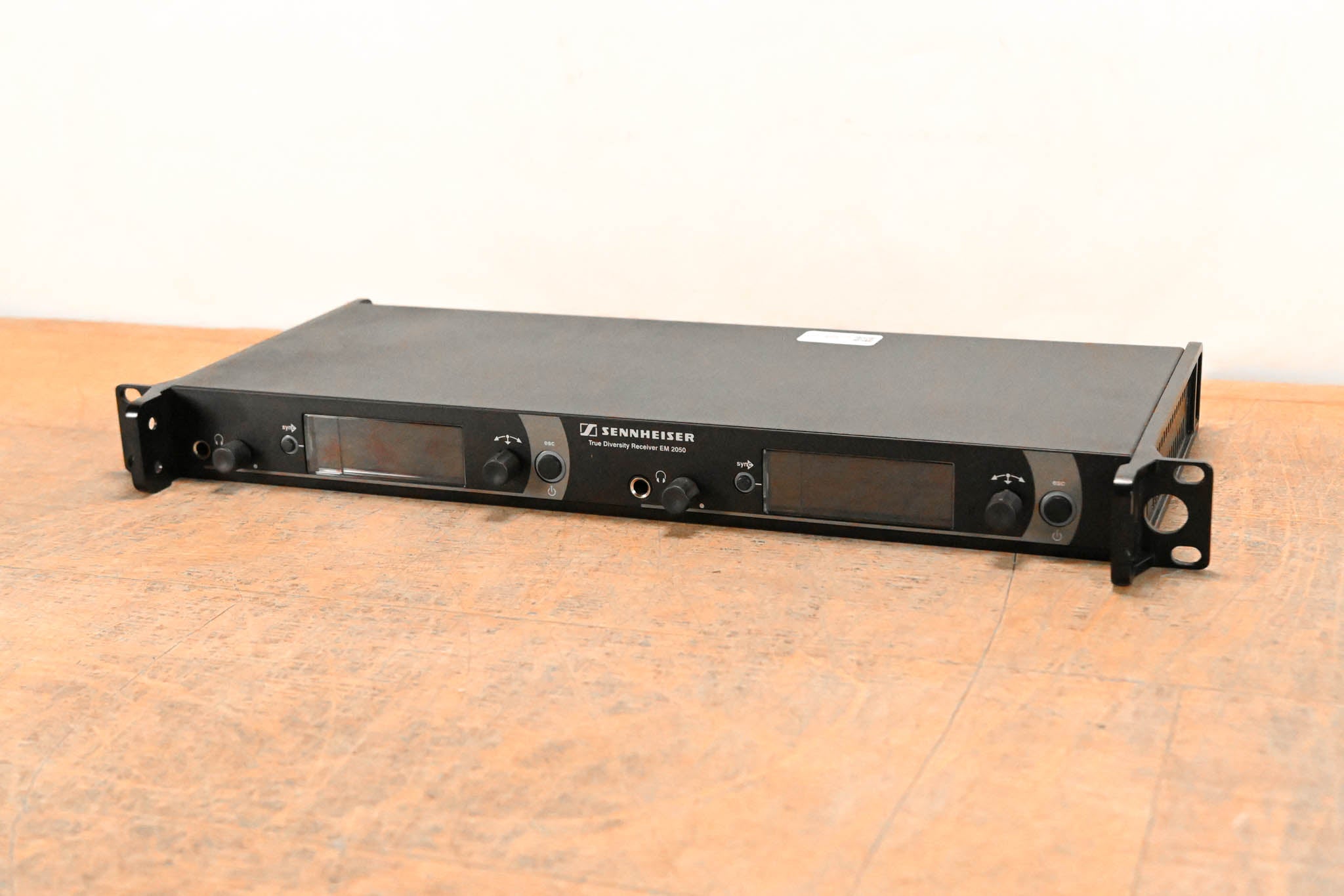 Sennheiser EM 2050 Dual-Channel Wireless Receiver Aw Range: 516-558 MHz