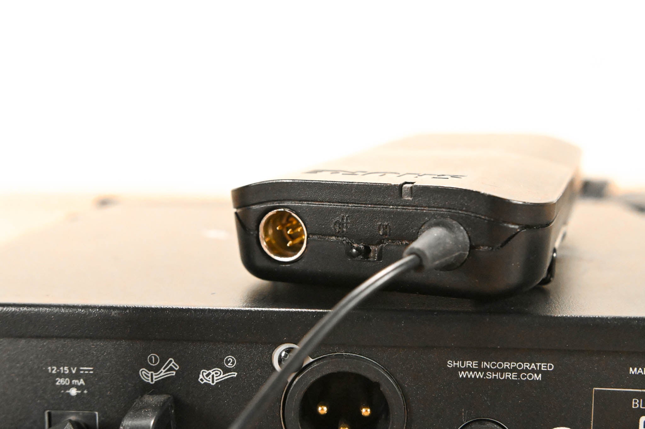 Shure BLX14R Bodypack Wireless System - H8 Band: 518-542 MHz