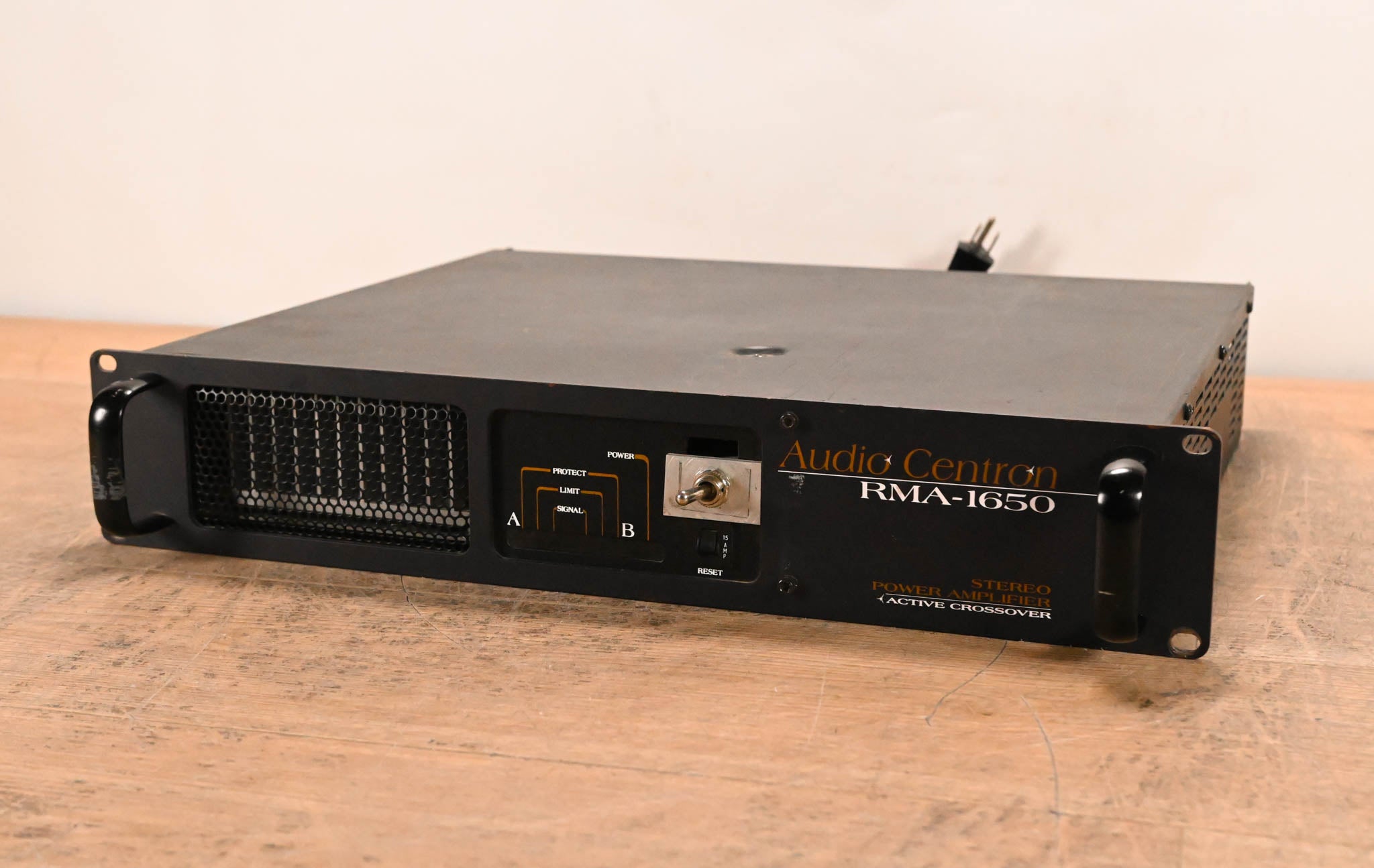 Audio-Centron RMA-1650 1300W Stereo Power Amplifier