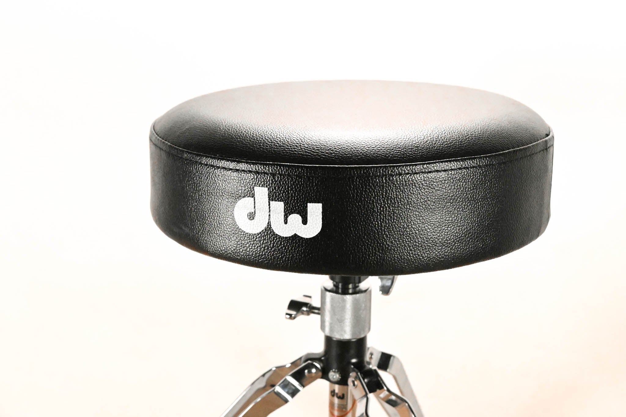 DW 5000 Series Round Drum Throne