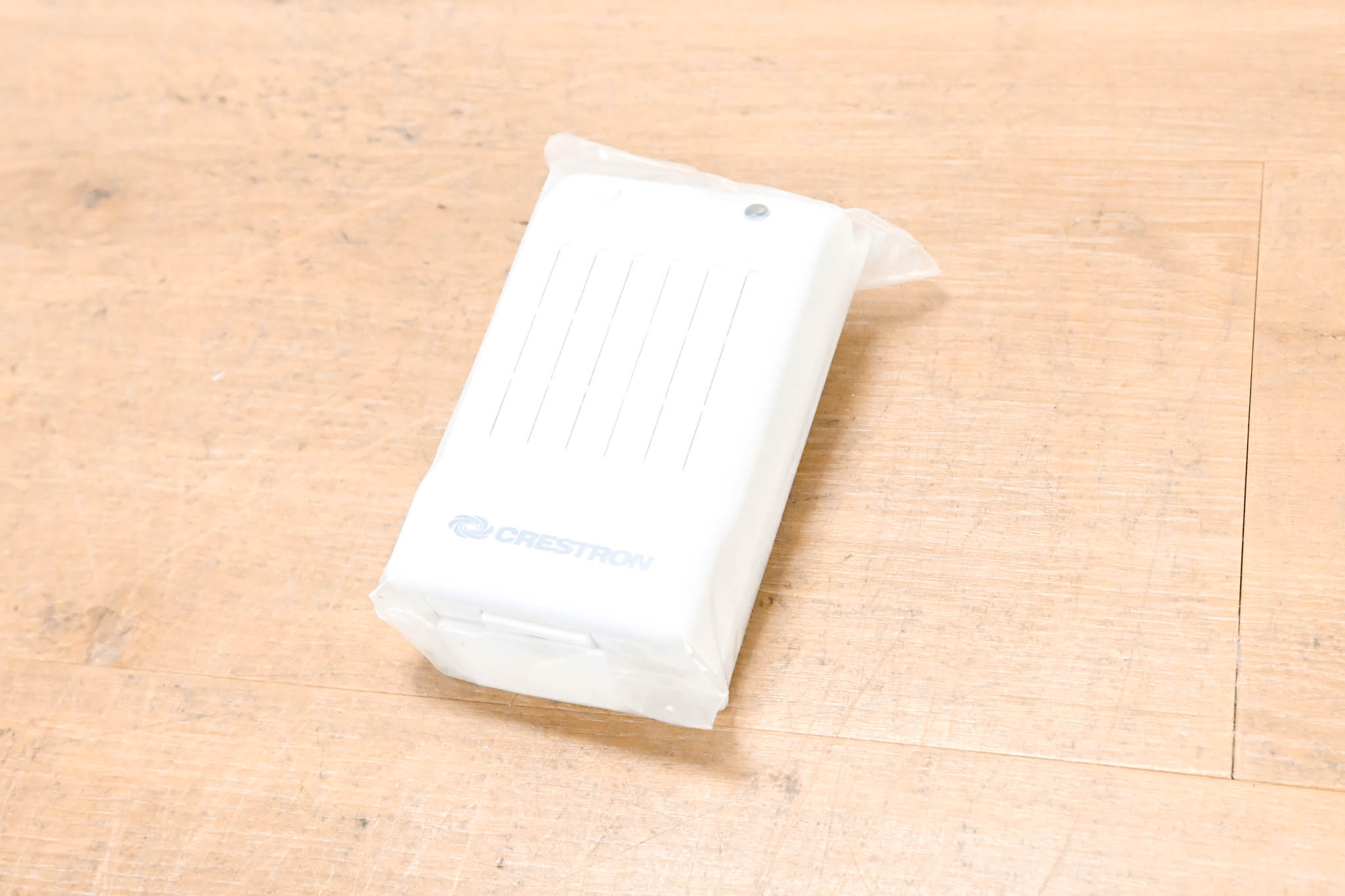 Crestron CLW-LSWEX-1GD-W-T Single-Channel Wireless Lamp Switch